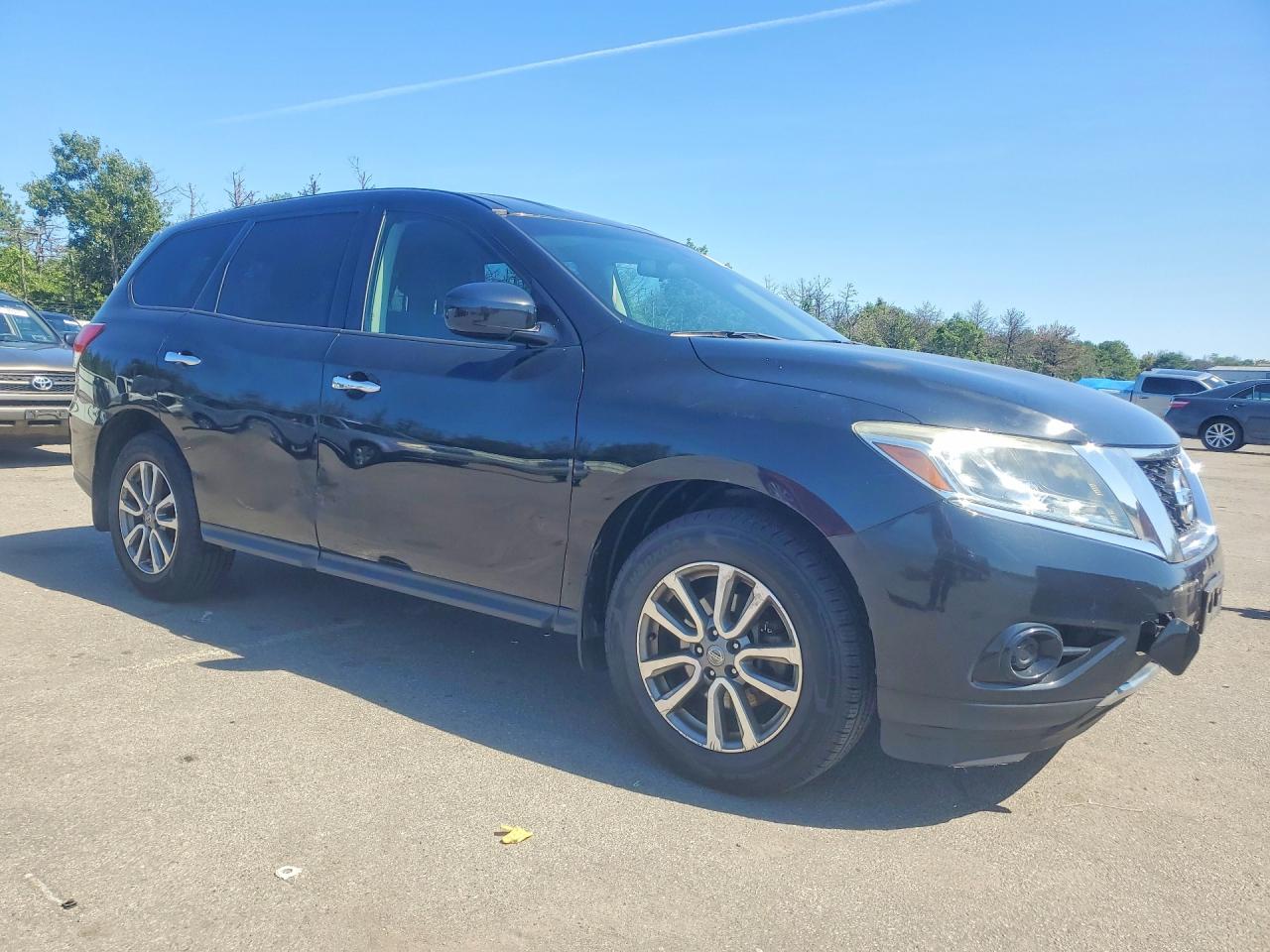 2015 Nissan Pathfinder S Серый vin: 5N1AR2MM0FC603715