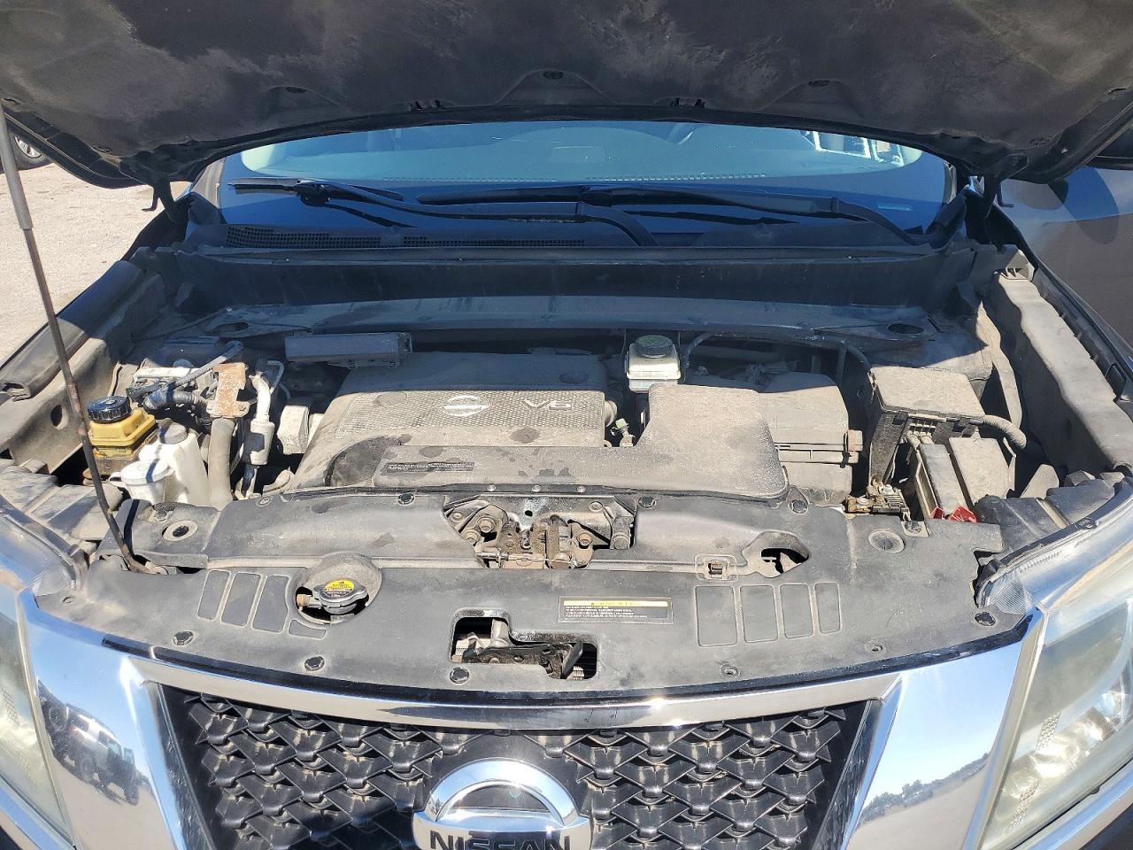 2015 Nissan Pathfinder S Серый vin: 5N1AR2MM0FC603715