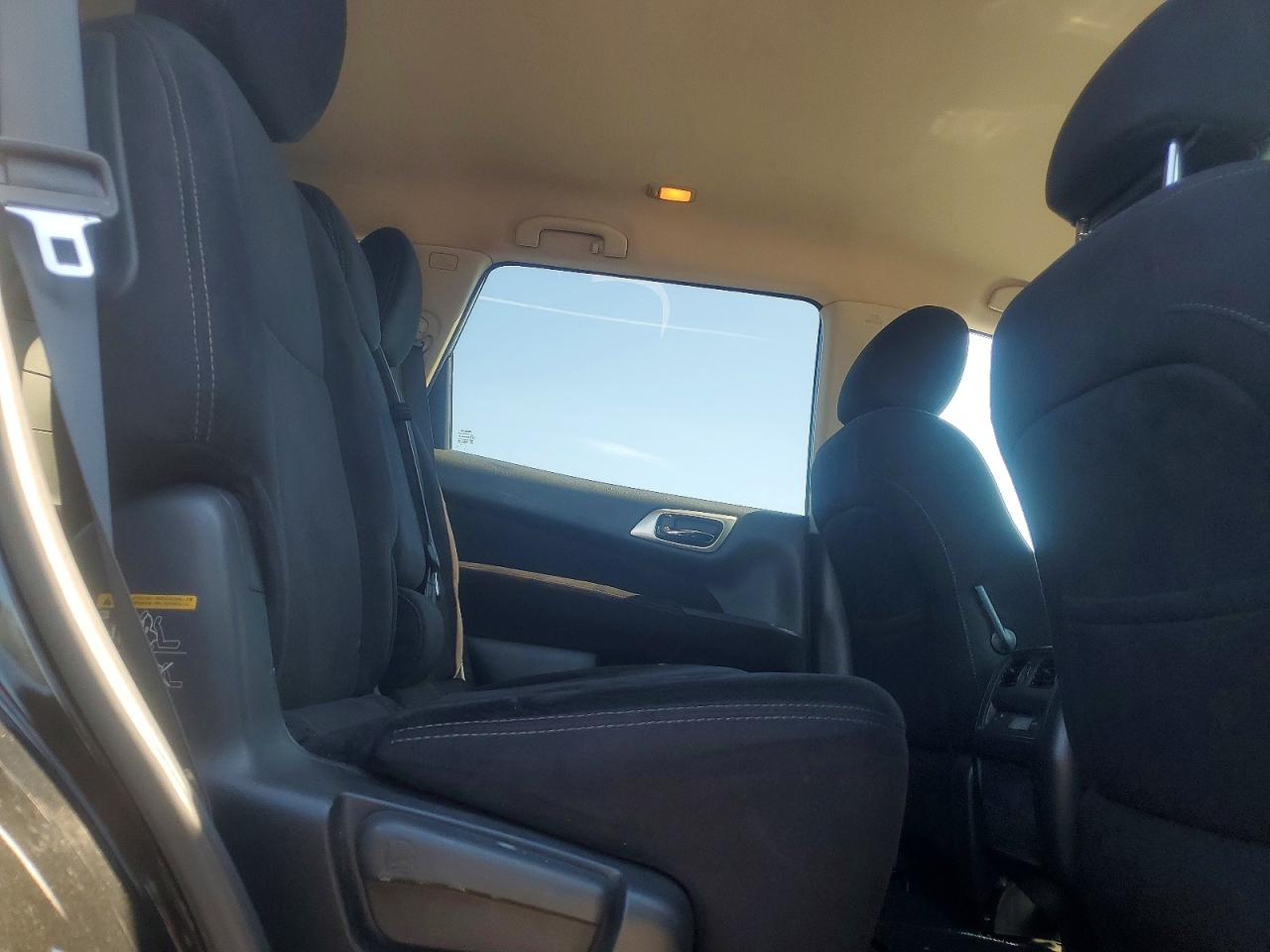 2015 Nissan Pathfinder S Серый vin: 5N1AR2MM0FC603715