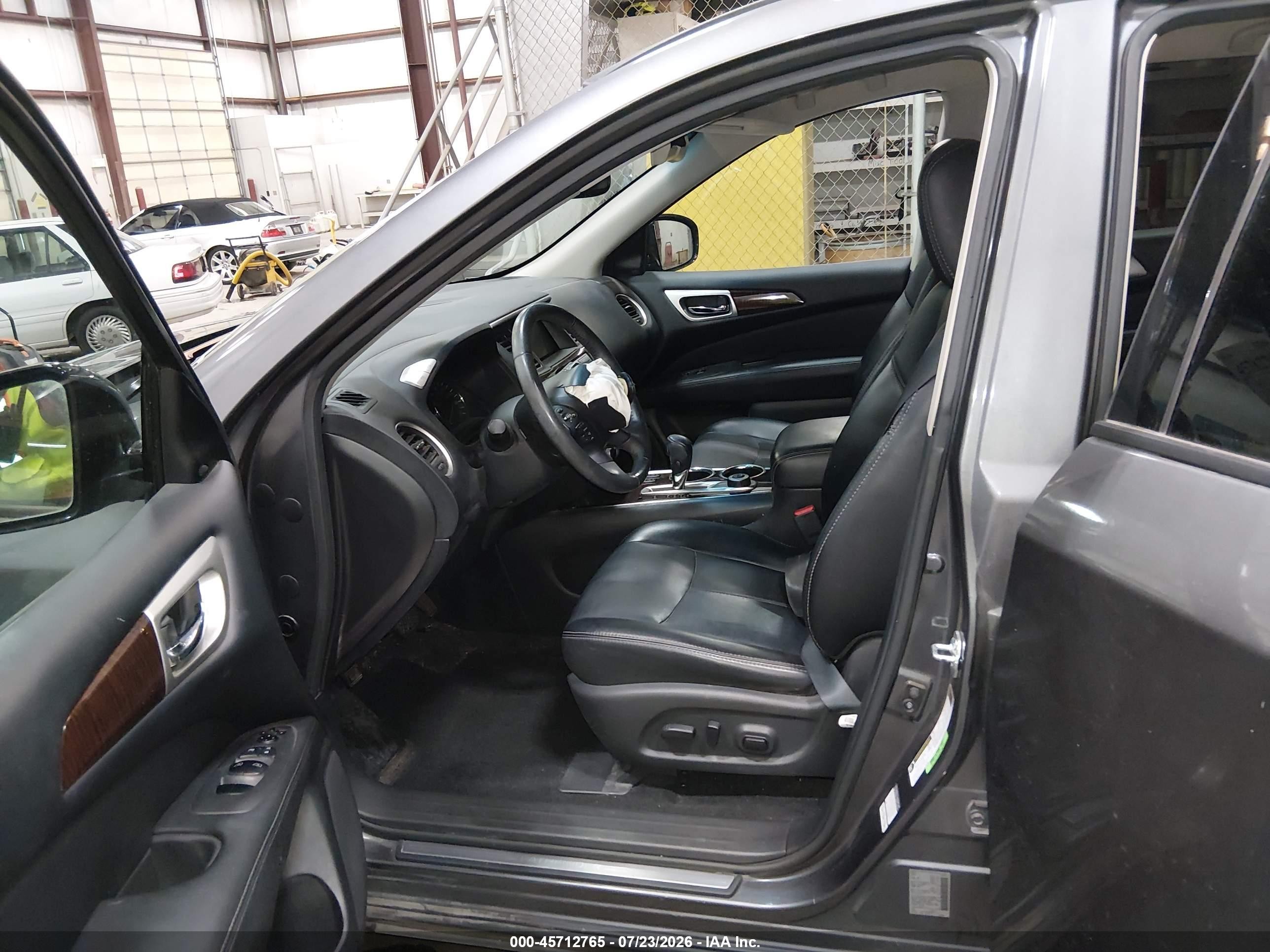 2015 Nissan Pathfinder Sl Gray vin: 5N1AR2MM0FC605349
