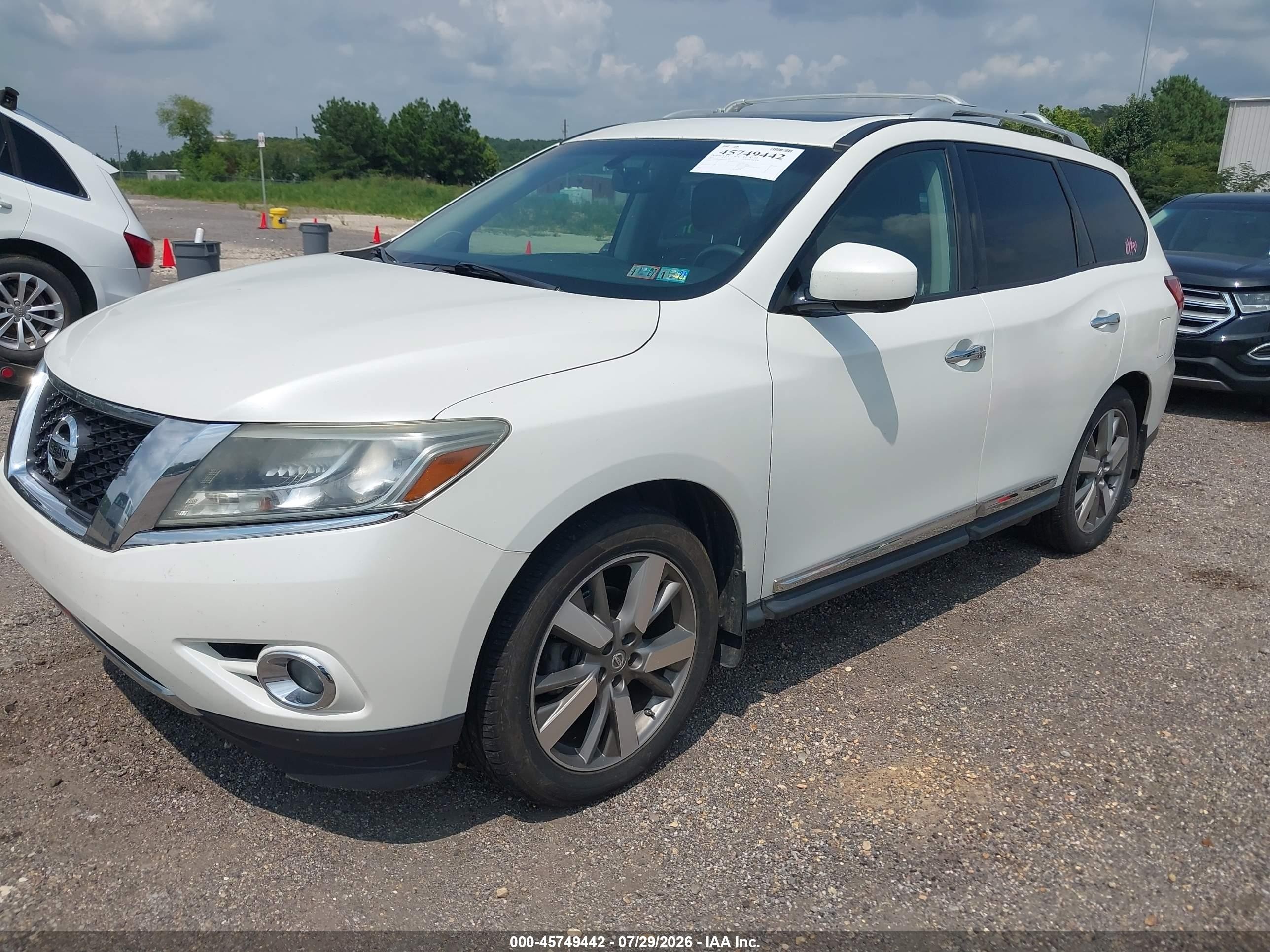 2015 Nissan Pathfinder Platinum White vin: 5N1AR2MM0FC605464