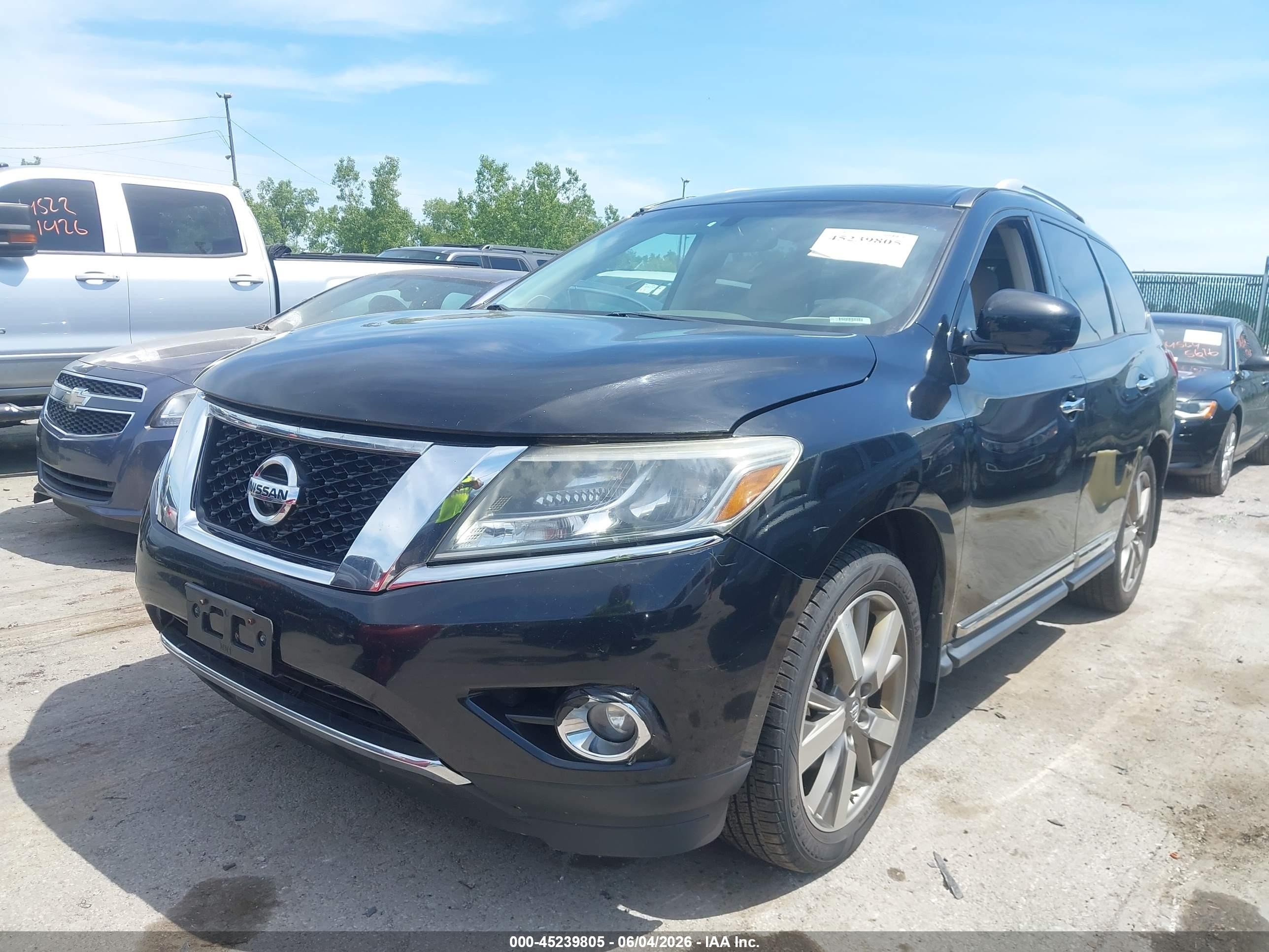 2015 Nissan Pathfinder Platinum Black vin: 5N1AR2MM0FC624628