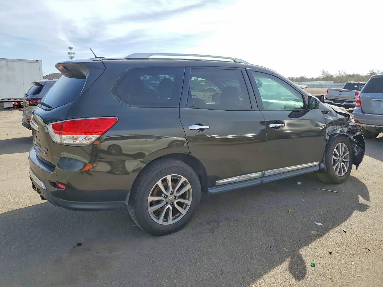 2015 Nissan Pathfinder Sl Black vin: 5N1AR2MM0FC627206