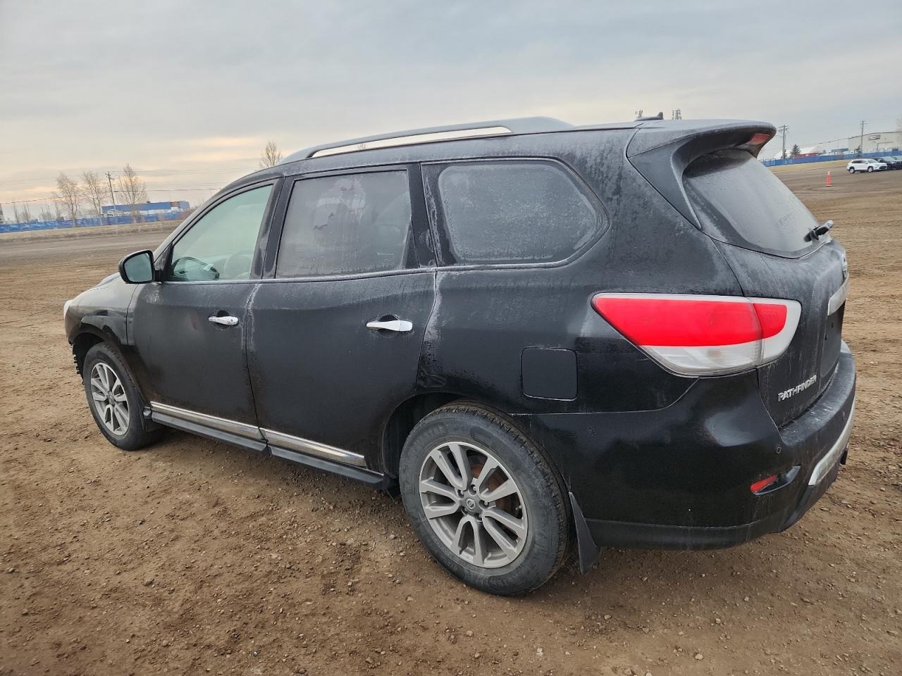 2015 Nissan Pathfinder S Black vin: 5N1AR2MM0FC638982