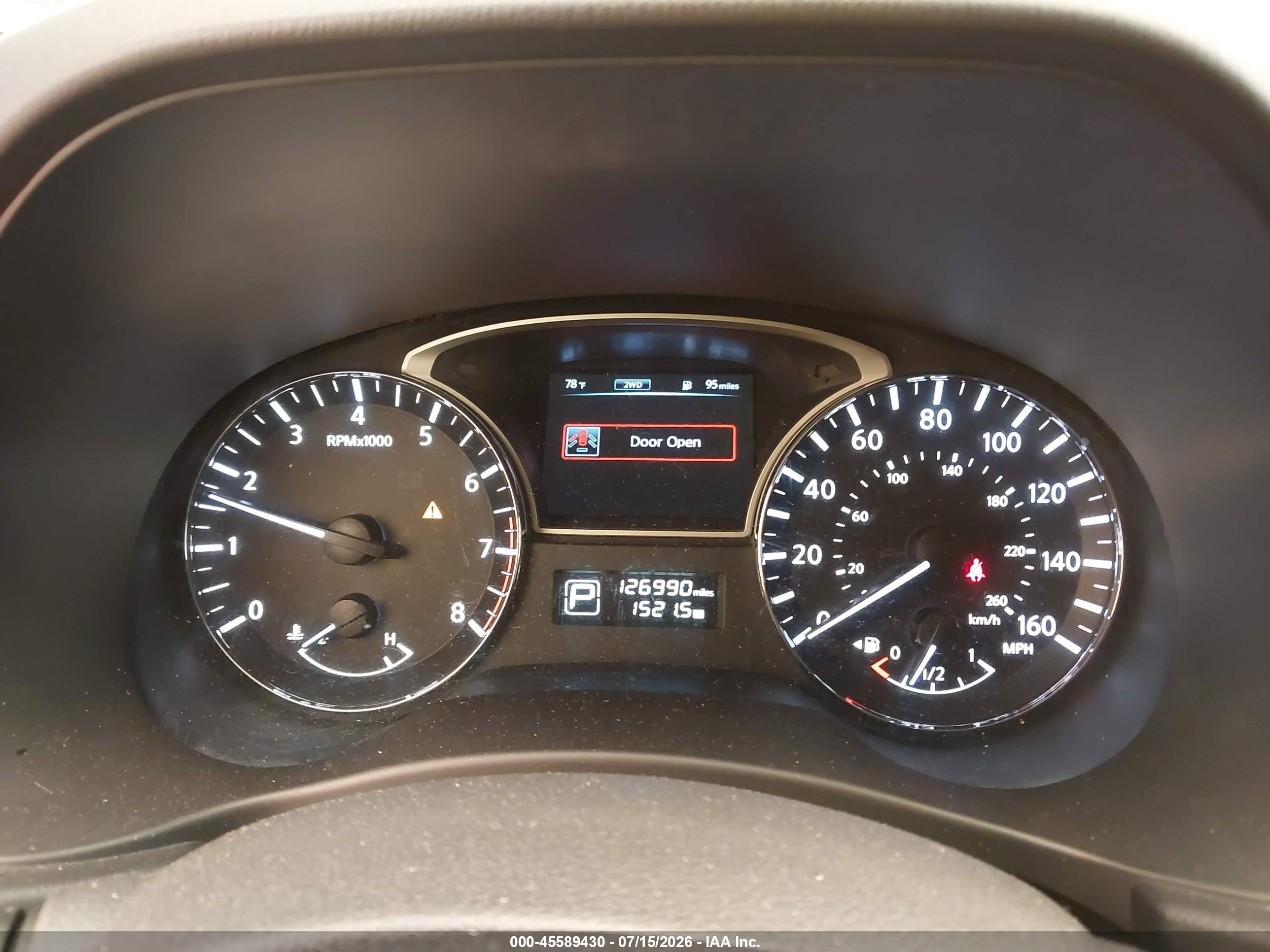 2015 Nissan Pathfinder S White vin: 5N1AR2MM0FC640182