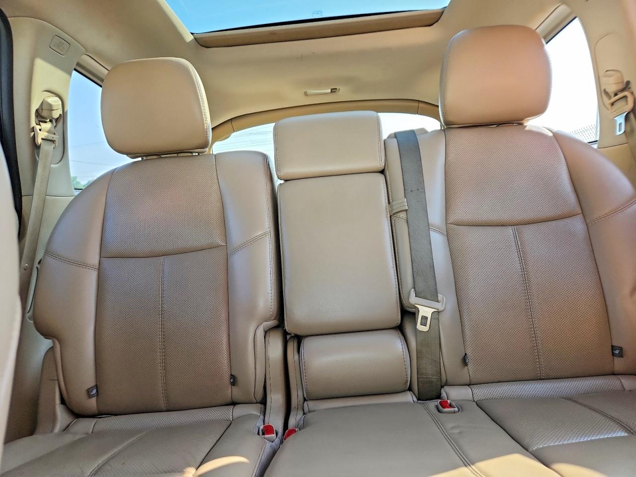 2015 Nissan Pathfinder S White vin: 5N1AR2MM0FC655183