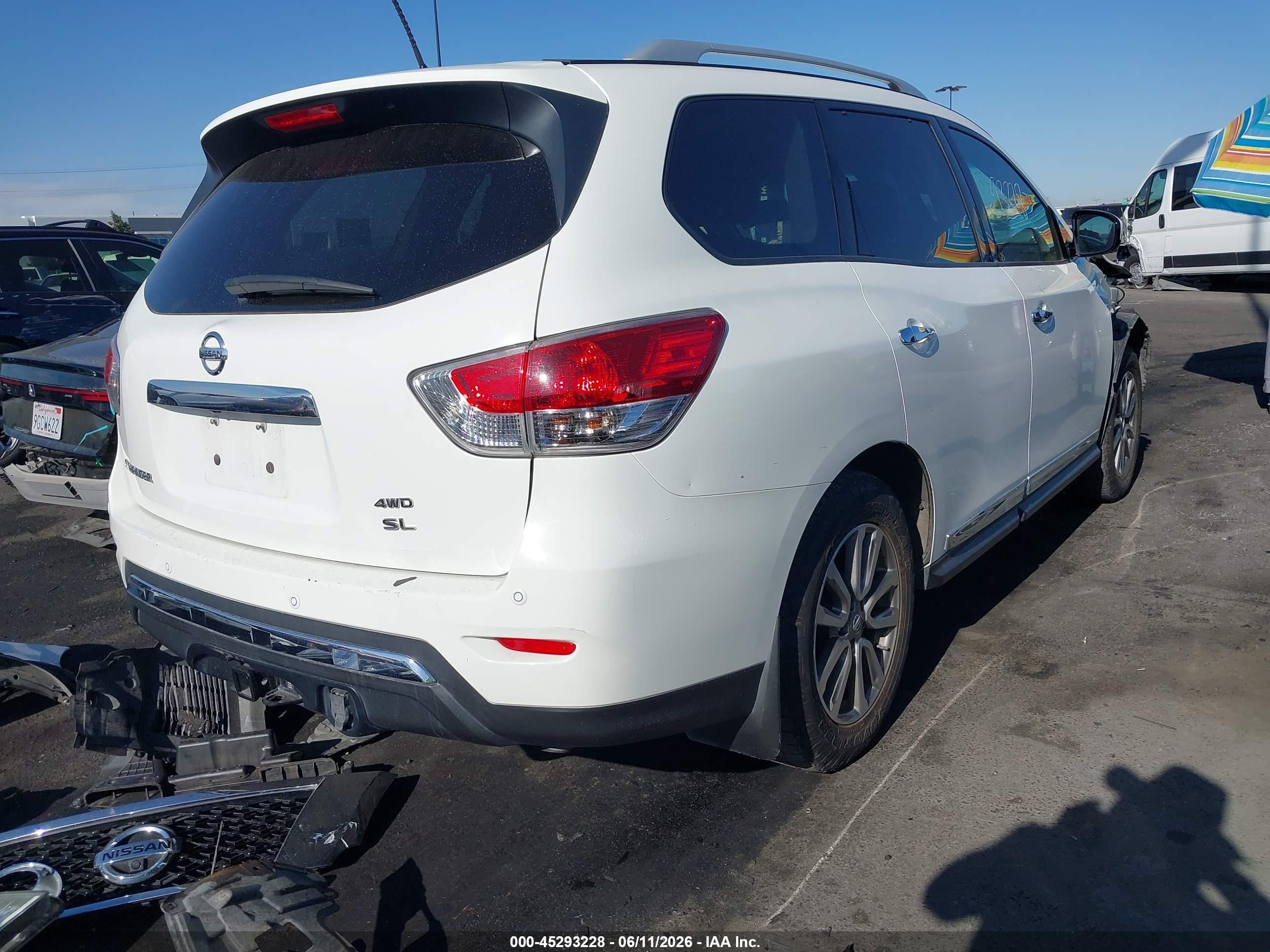 2015 Nissan Pathfinder Sl White vin: 5N1AR2MM0FC661632