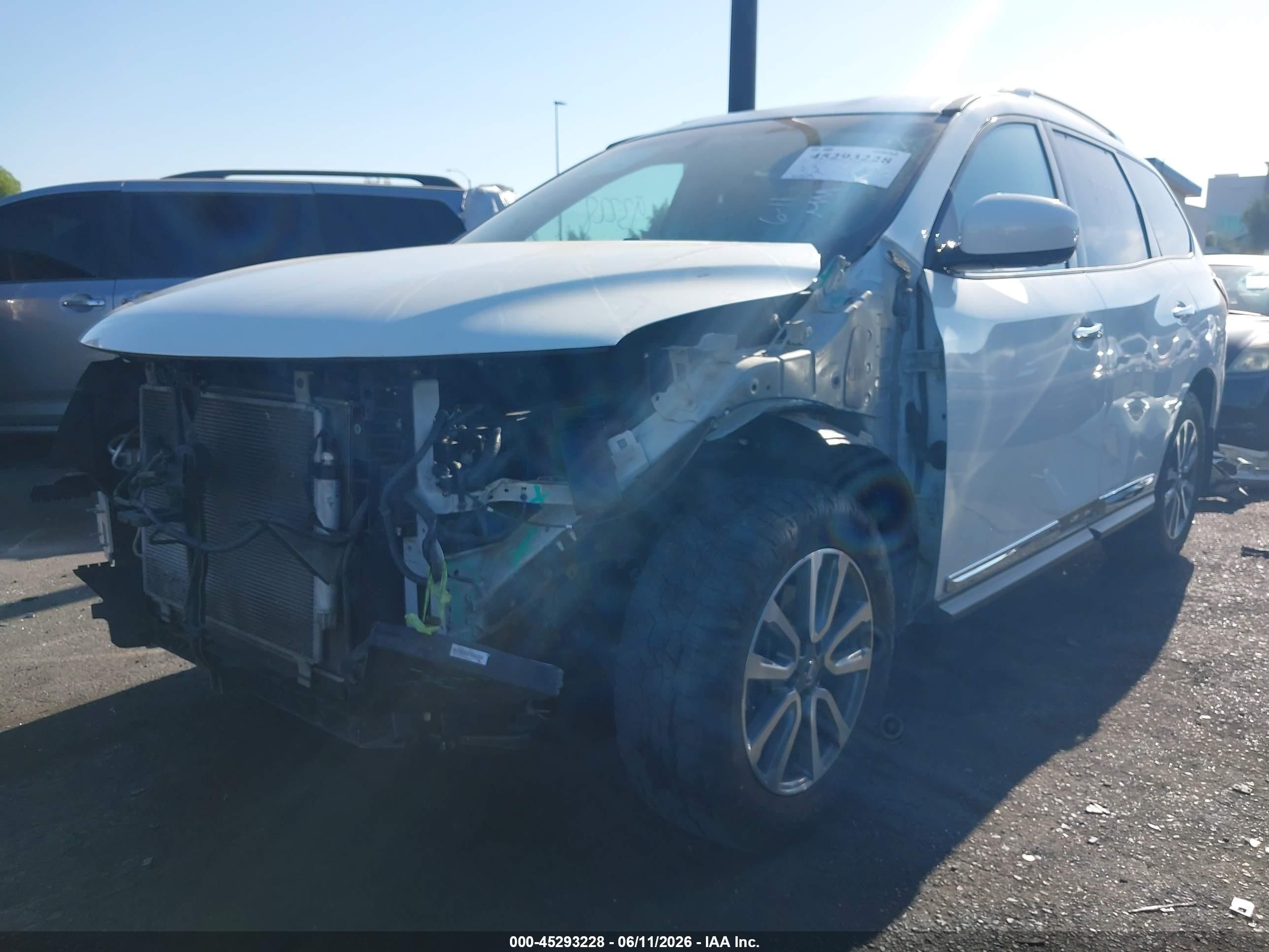 2015 Nissan Pathfinder Sl White vin: 5N1AR2MM0FC661632