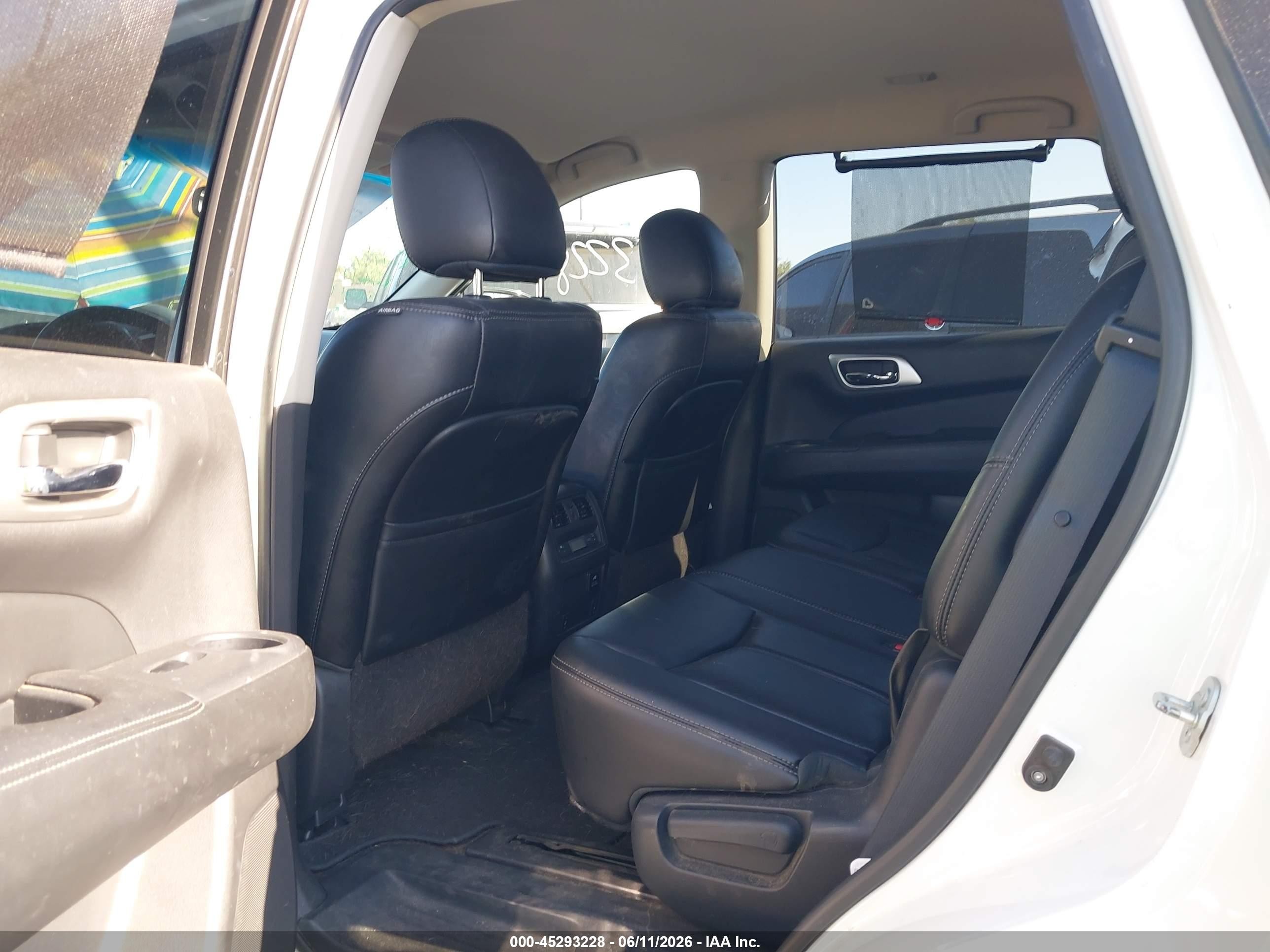 2015 Nissan Pathfinder Sl White vin: 5N1AR2MM0FC661632