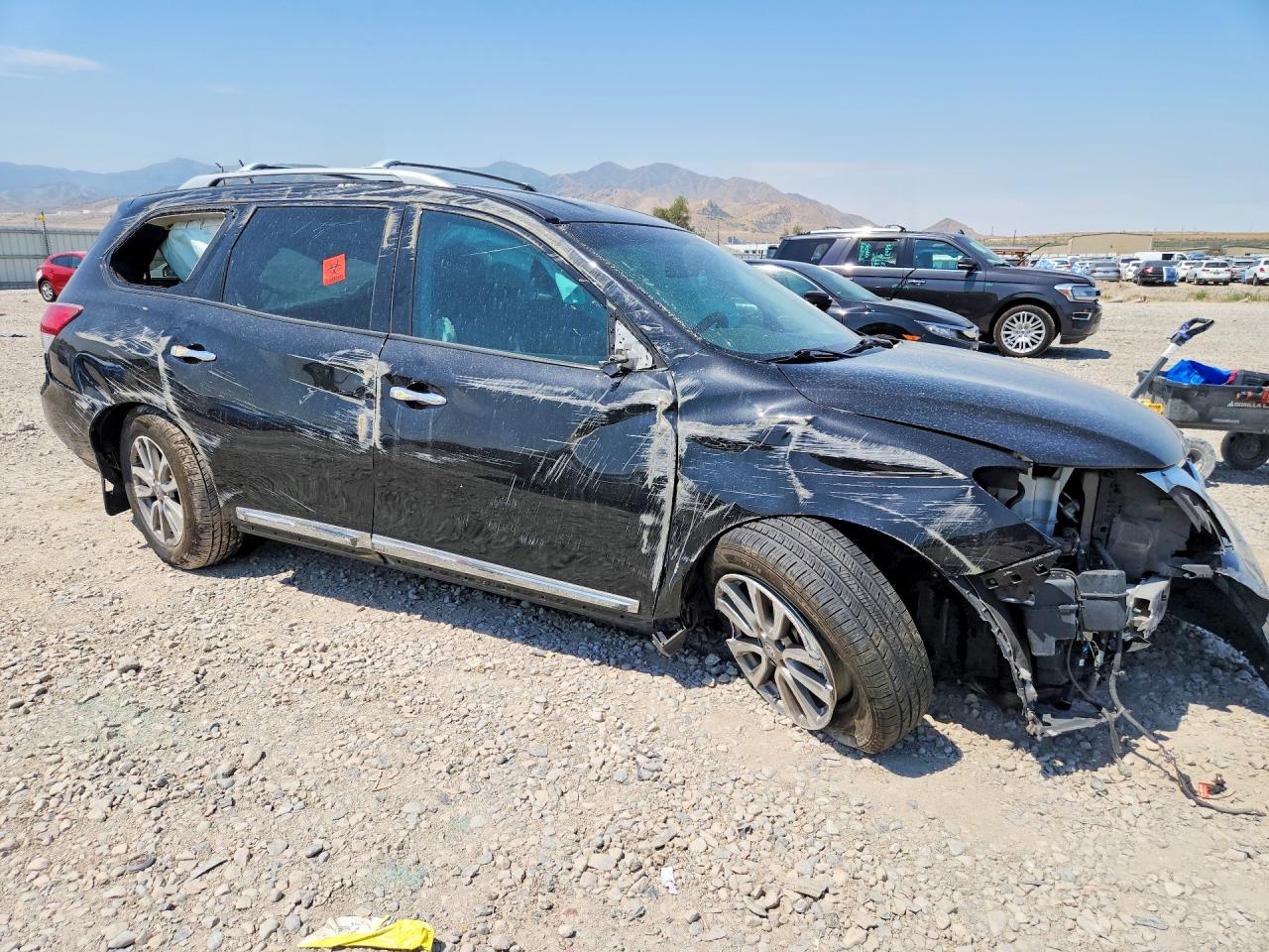 2015 Nissan Pathfinder Sl Черный vin: 5N1AR2MM0FC705869