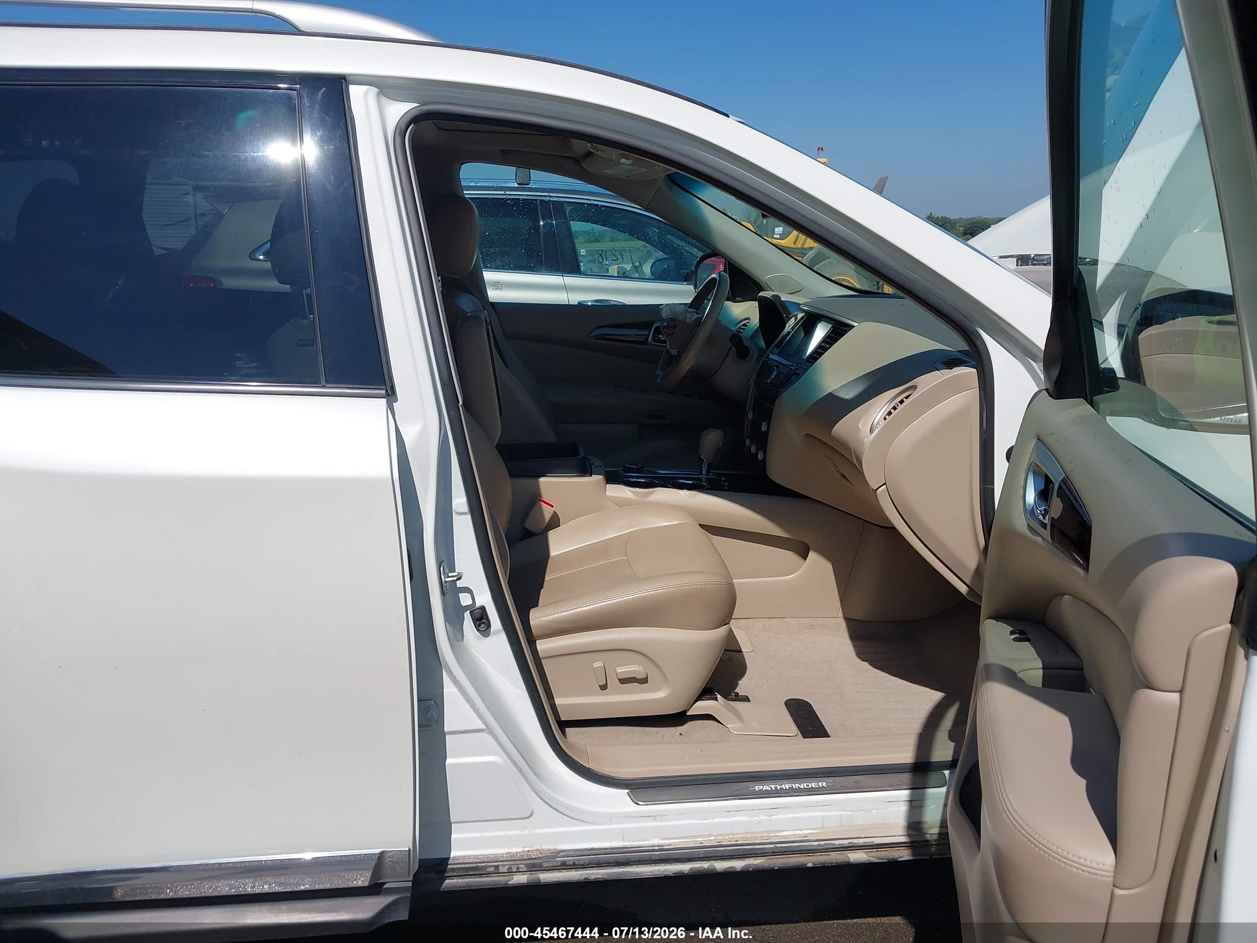 2015 Nissan Pathfinder Platinum White vin: 5N1AR2MM0FC710313