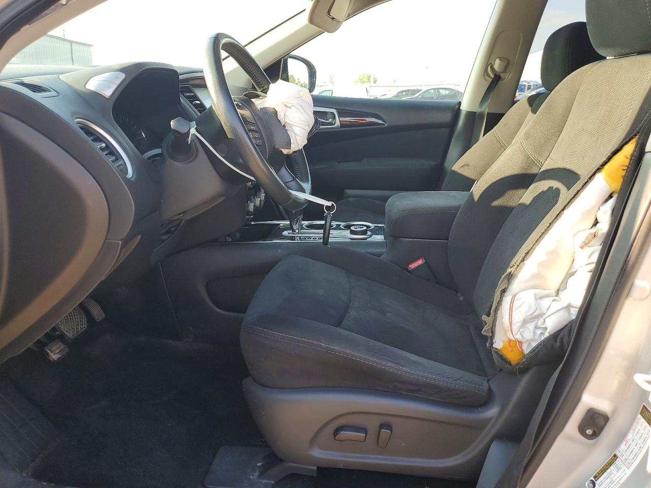 2015 Nissan Pathfinder Sv Silver vin: 5N1AR2MM0FC714118