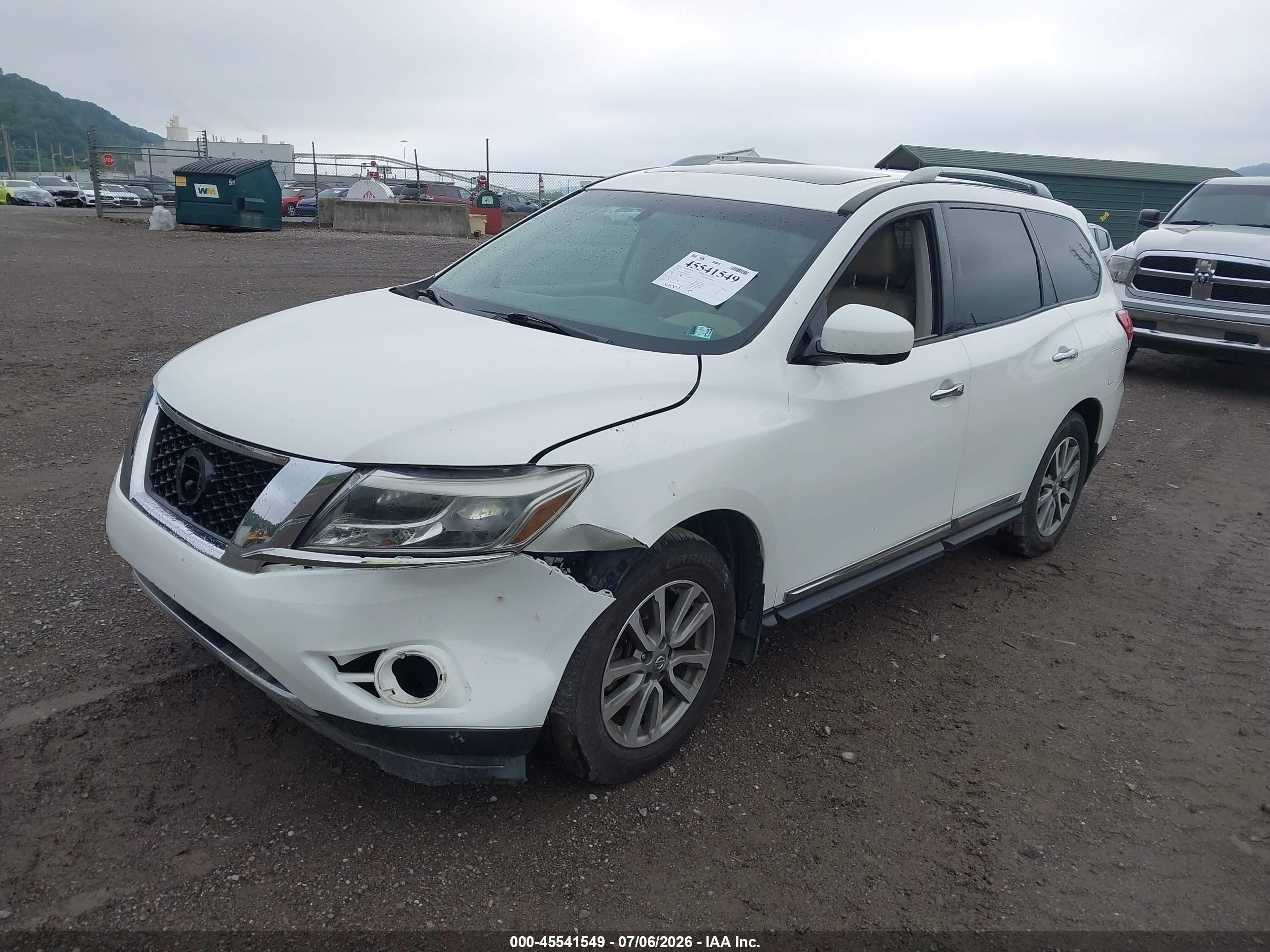 2015 Nissan Pathfinder Sl Белый vin: 5N1AR2MM0FC715625