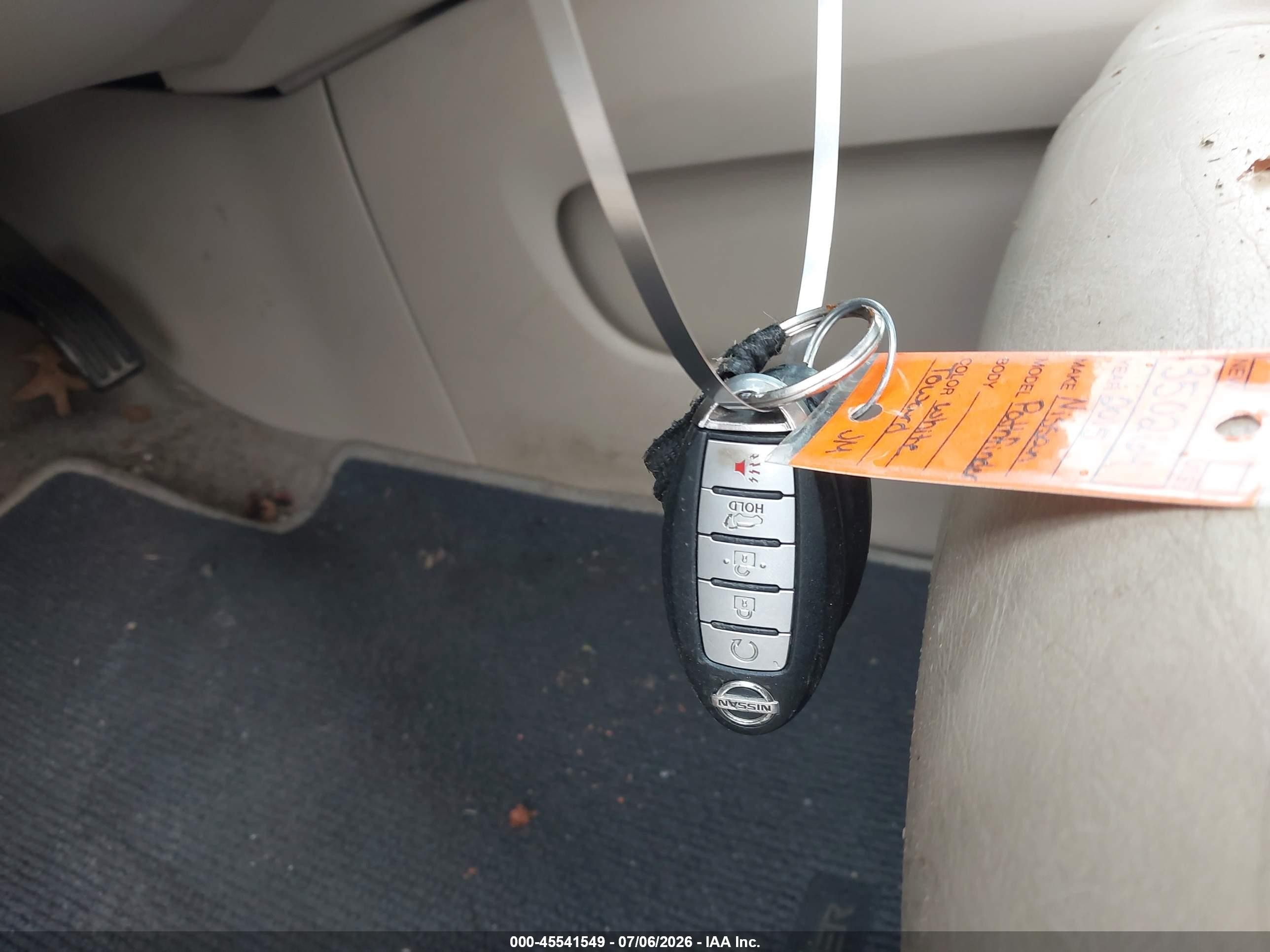 2015 Nissan Pathfinder Sl Белый vin: 5N1AR2MM0FC715625
