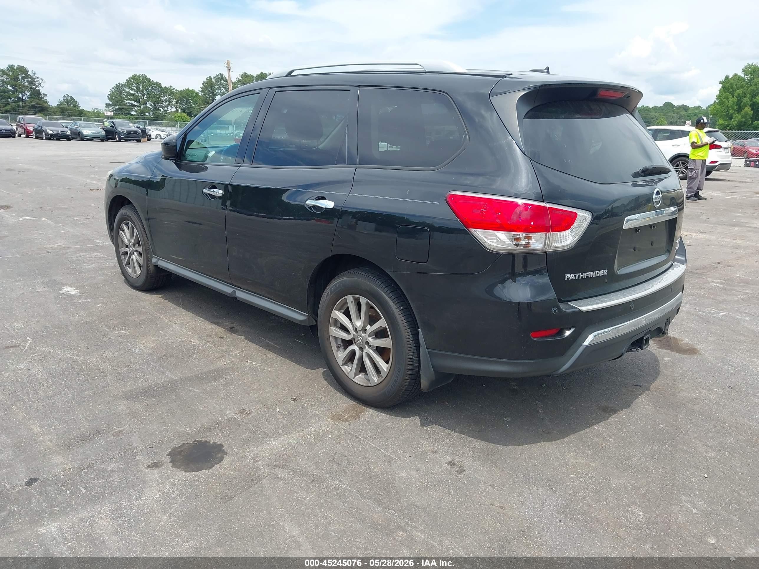 2015 Nissan Pathfinder Sv Black vin: 5N1AR2MM0FC716466