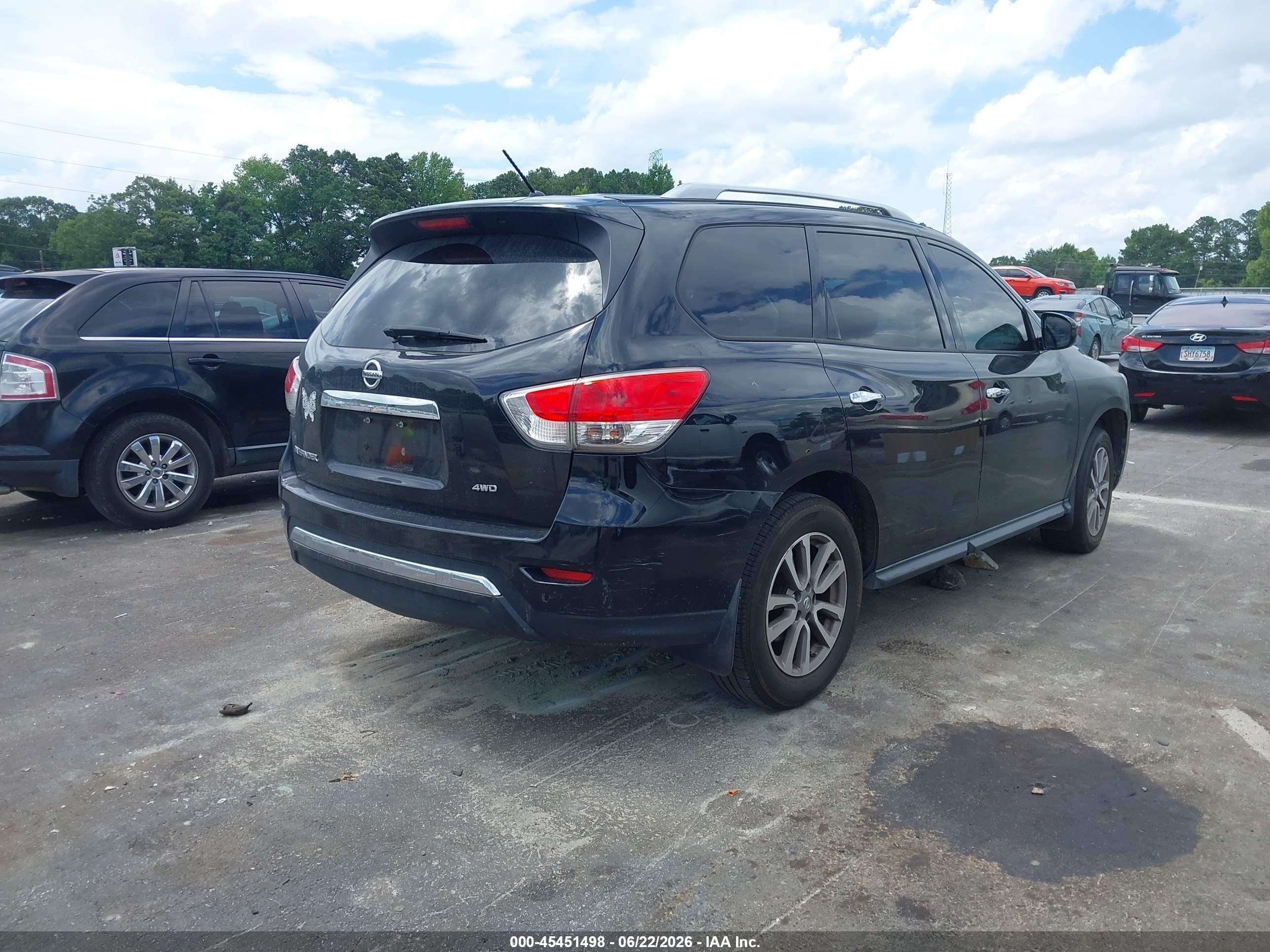 2015 Nissan Pathfinder S Black vin: 5N1AR2MM0FC722462