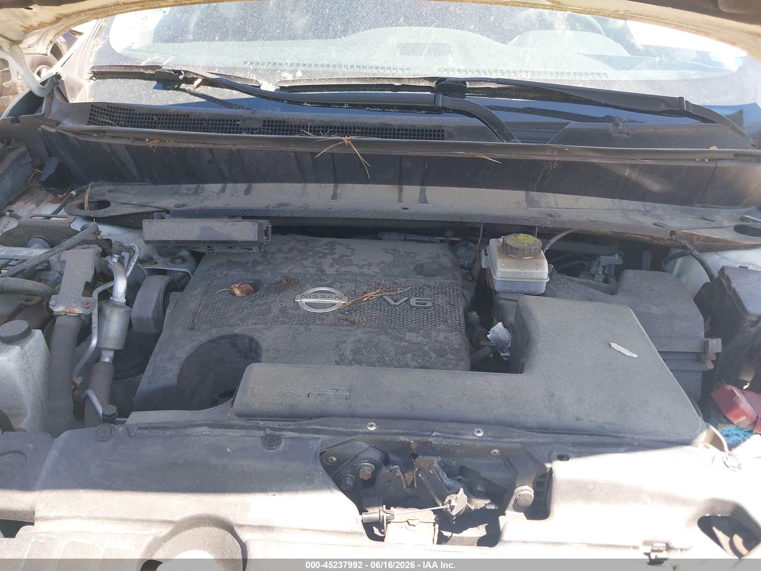 2016 Nissan Pathfinder Sv Белый vin: 5N1AR2MM0GC642385