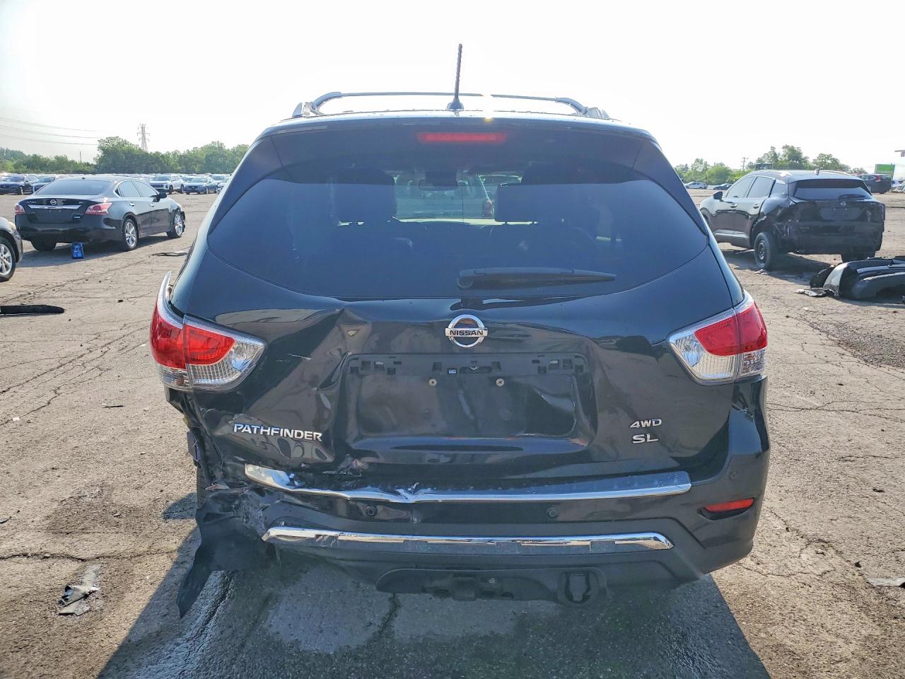 2016 Nissan Pathfinder Sl Black vin: 5N1AR2MM0GC644833