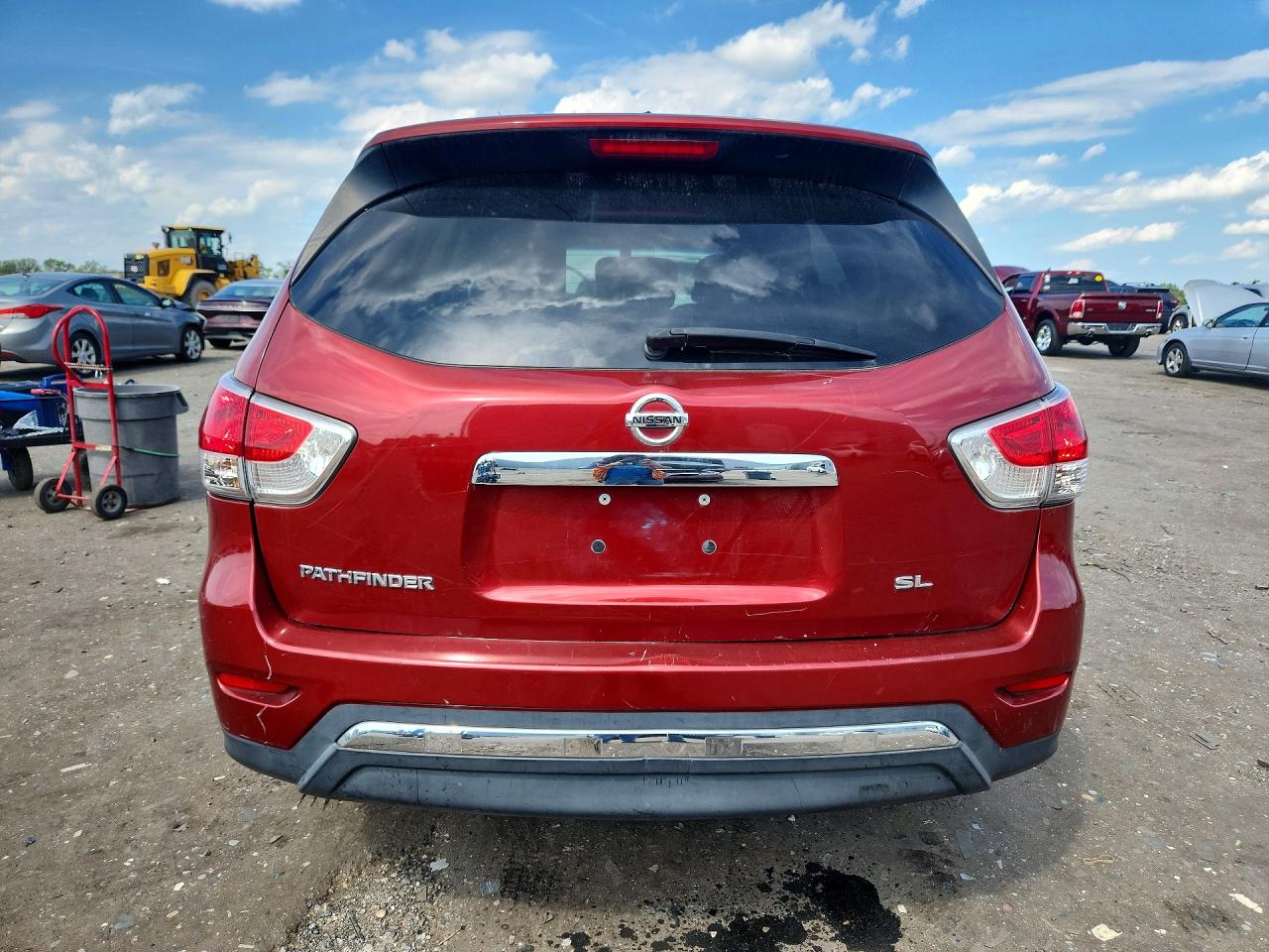 2013 Nissan Pathfinder S Red vin: 5N1AR2MM1DC604742