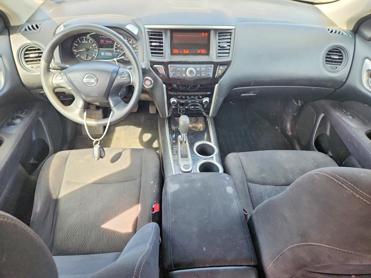 2013 Nissan Pathfinder S Red vin: 5N1AR2MM1DC604742