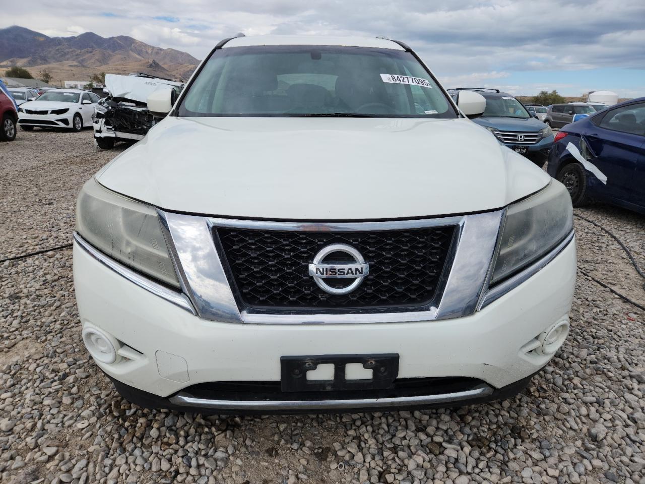 2013 Nissan Pathfinder S White vin: 5N1AR2MM1DC606667