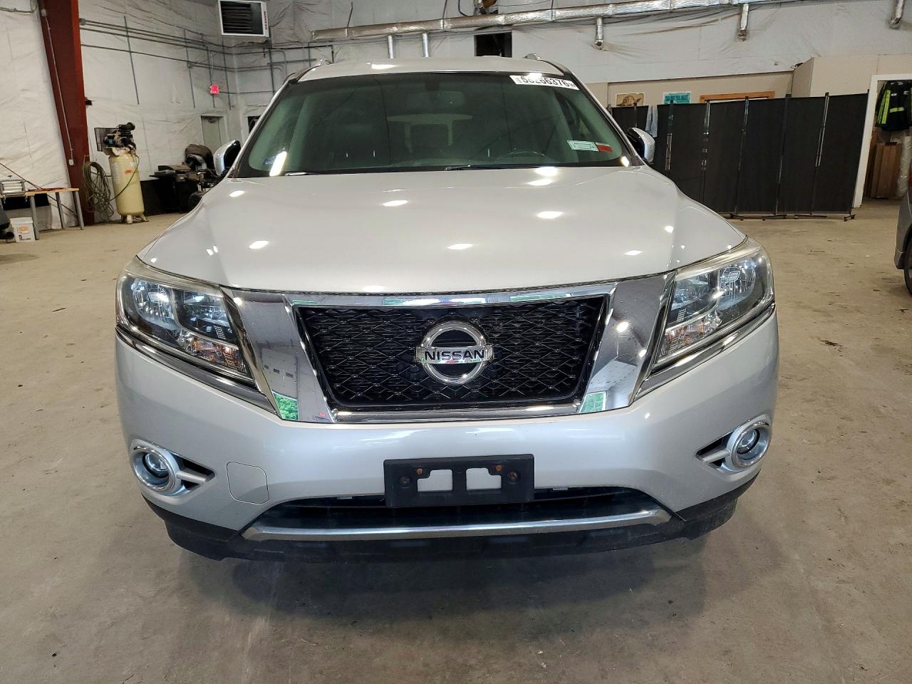 2013 Nissan Pathfinder S Silver vin: 5N1AR2MM1DC606829