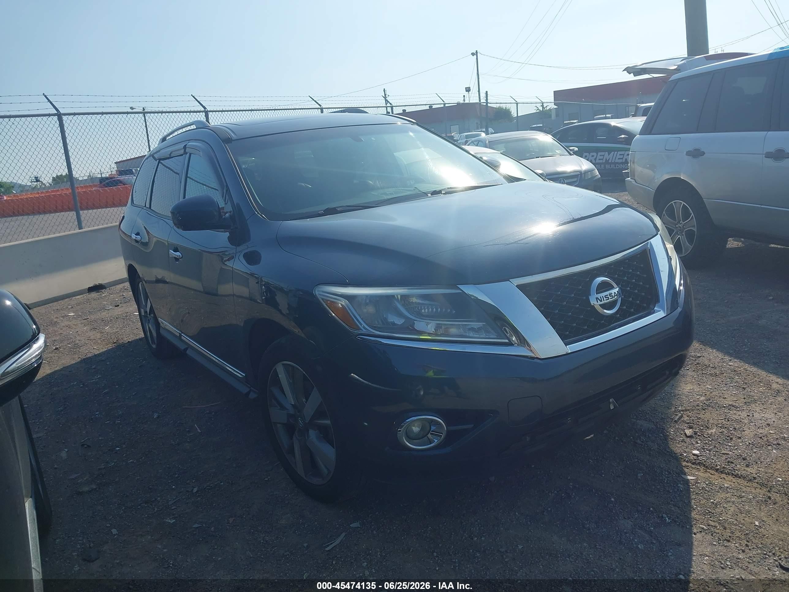 2013 Nissan Pathfinder Platinum Blue vin: 5N1AR2MM1DC614462