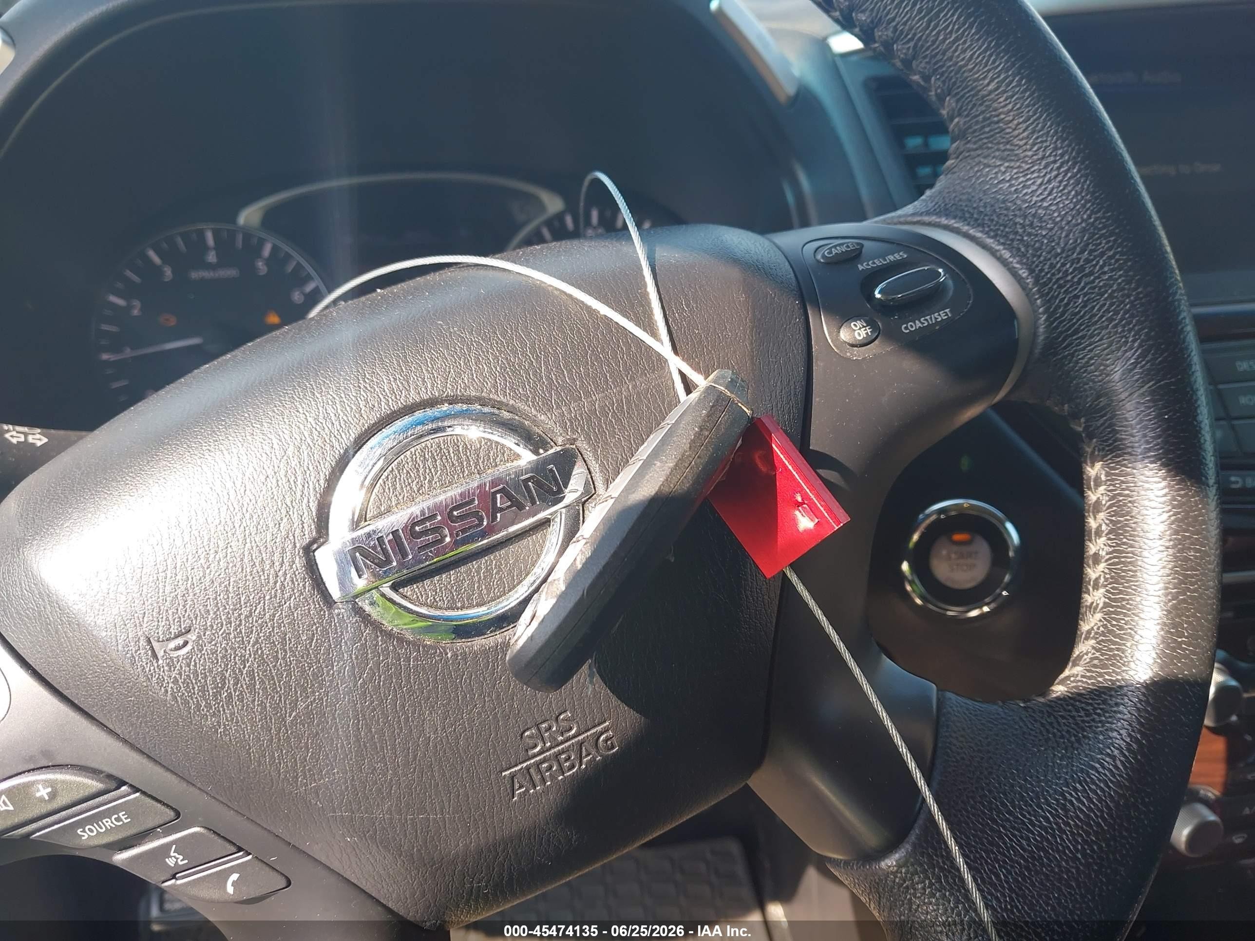 2013 Nissan Pathfinder Platinum Blue vin: 5N1AR2MM1DC614462