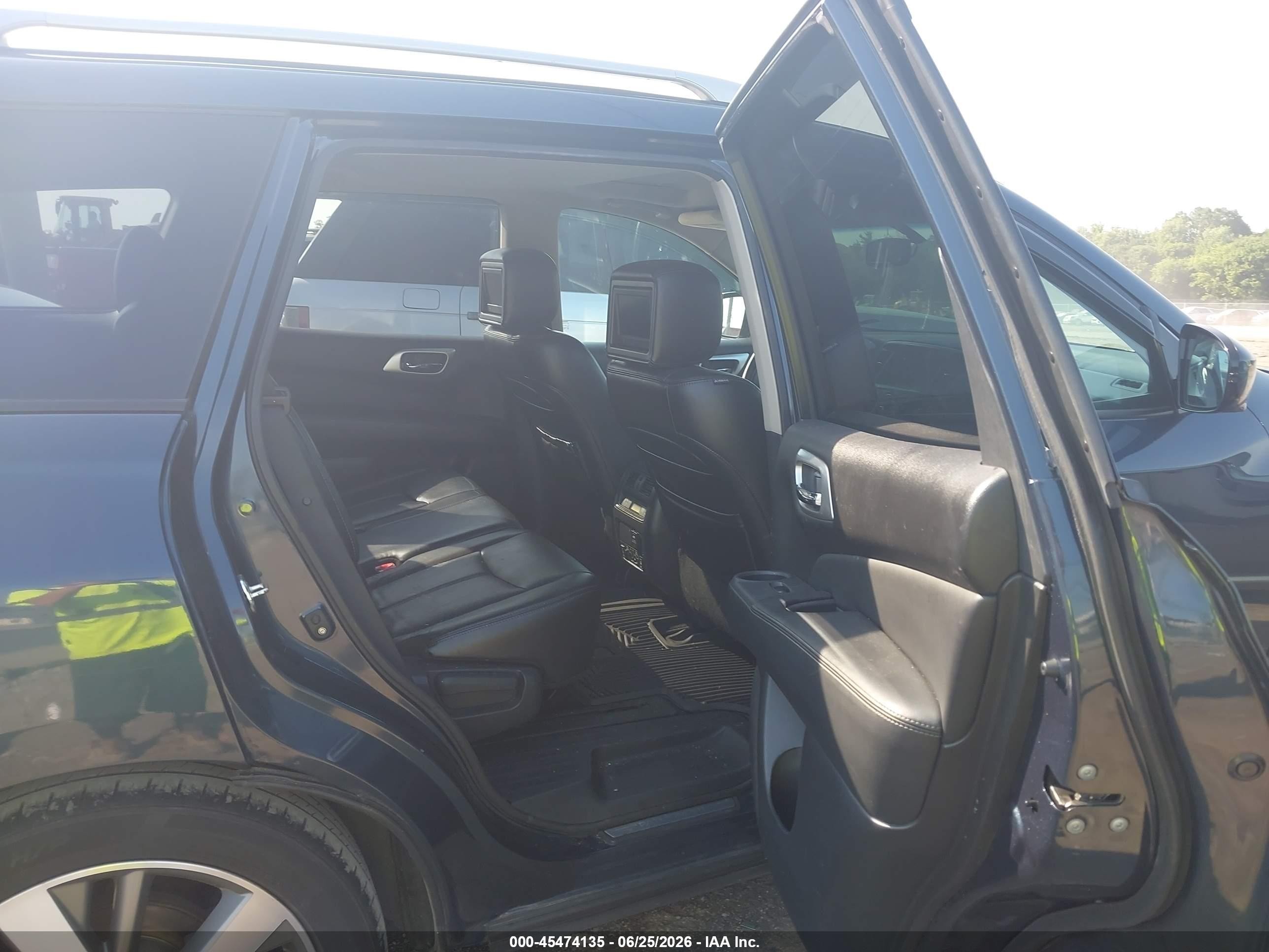 2013 Nissan Pathfinder Platinum Blue vin: 5N1AR2MM1DC614462