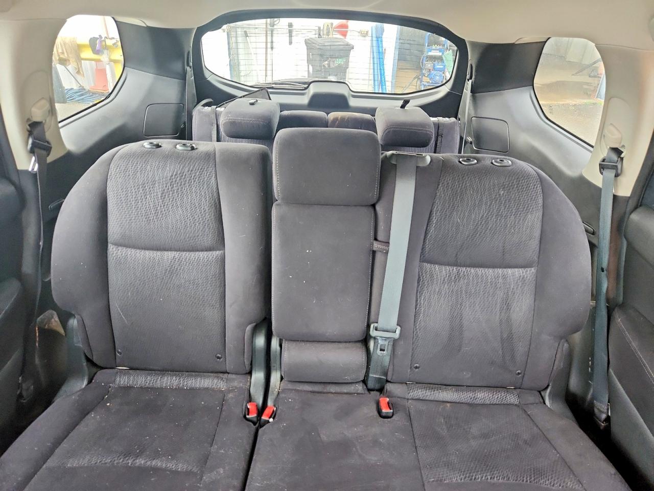 2013 Nissan Pathfinder S Cream vin: 5N1AR2MM1DC615286