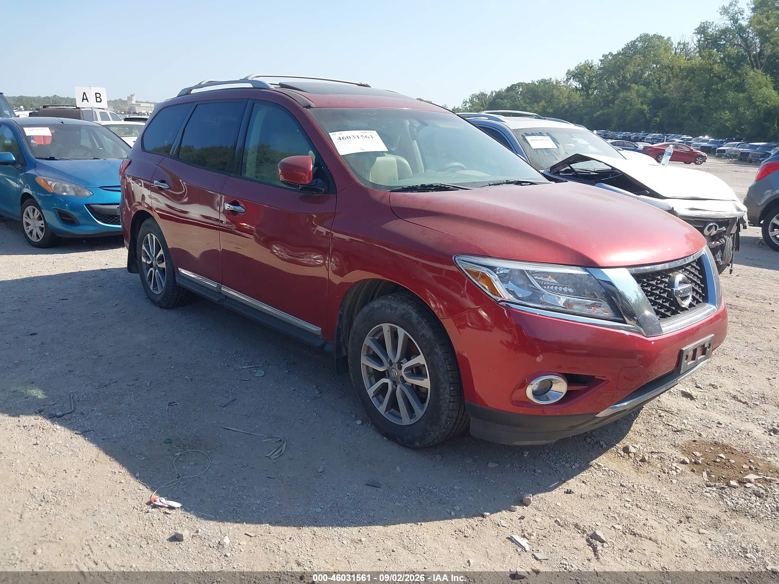 2013 Nissan Pathfinder Sl Red vin: 5N1AR2MM1DC621704