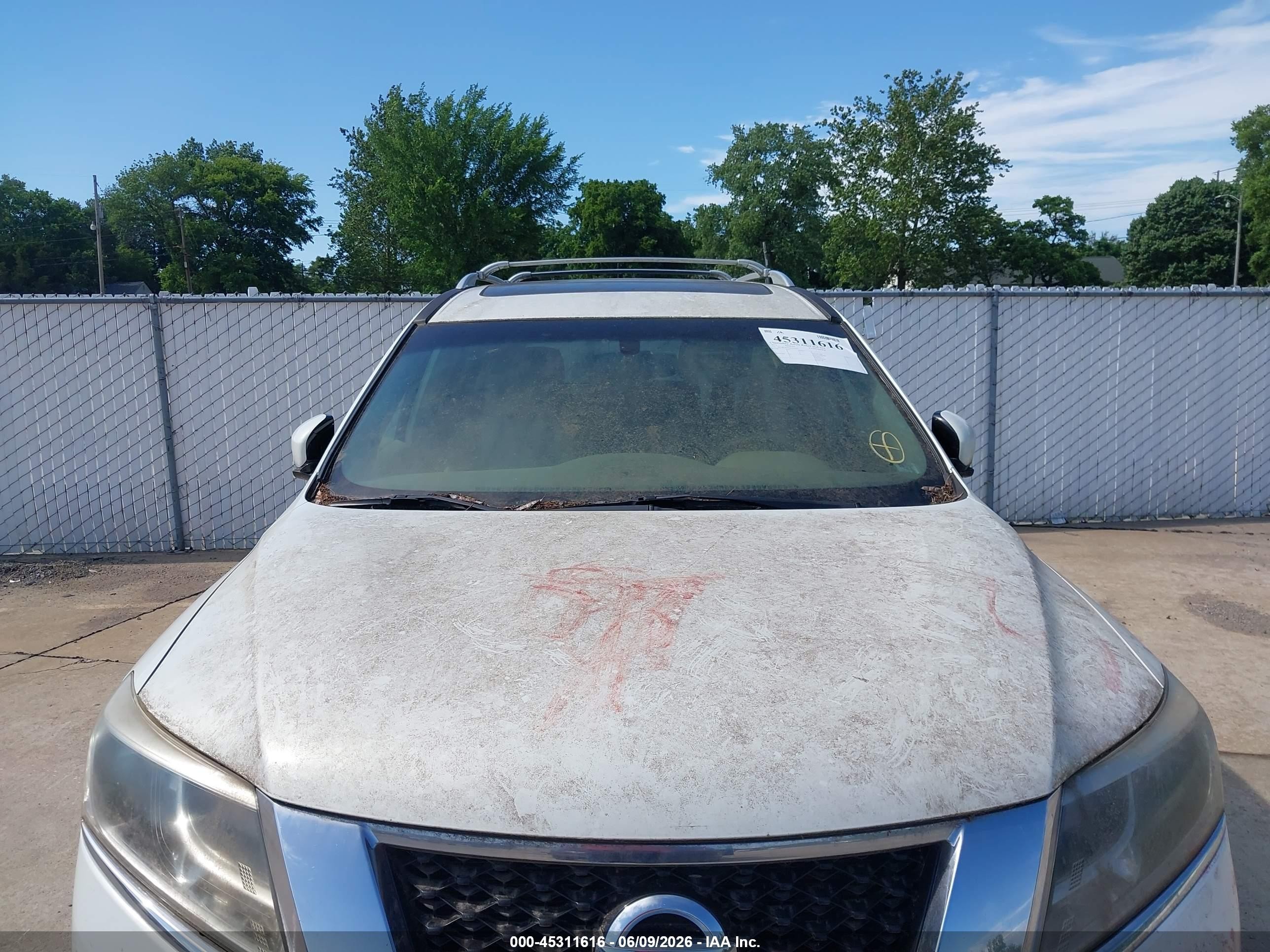 2013 Nissan Pathfinder Platinum White vin: 5N1AR2MM1DC624361