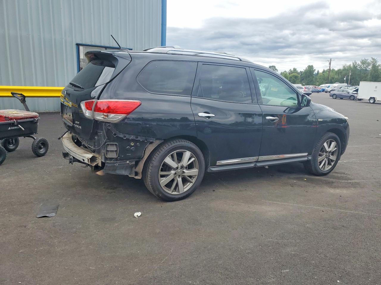 2013 Nissan Pathfinder S Black vin: 5N1AR2MM1DC633884