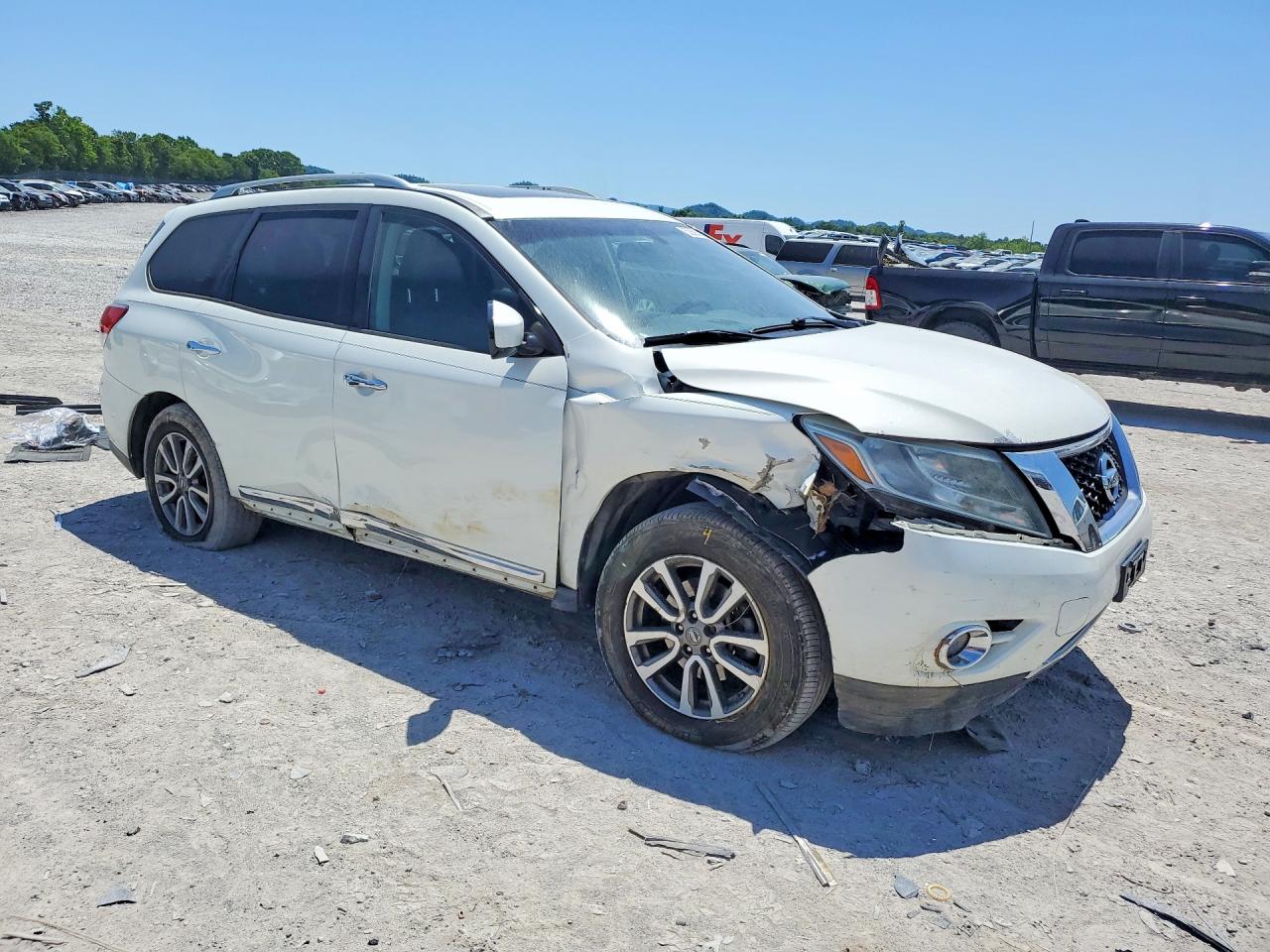 2013 Nissan Pathfinder S White vin: 5N1AR2MM1DC637868