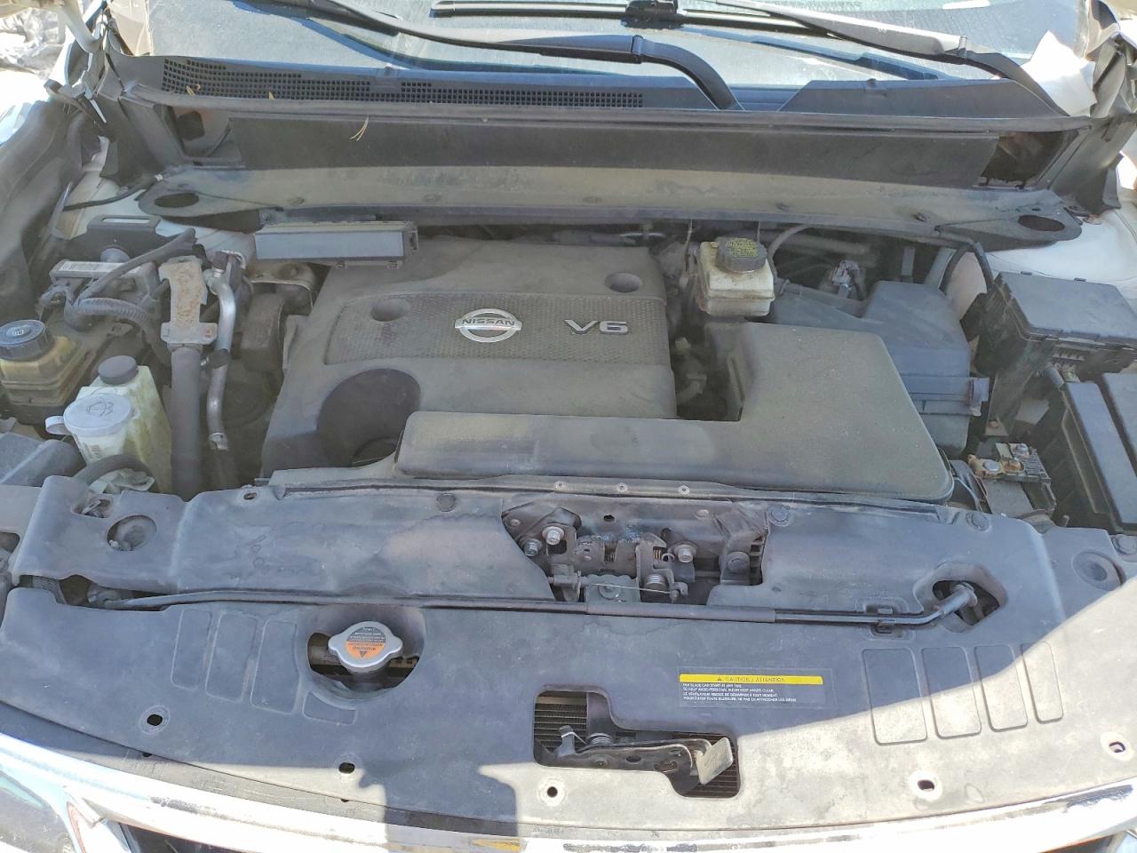 2013 Nissan Pathfinder S White vin: 5N1AR2MM1DC637868