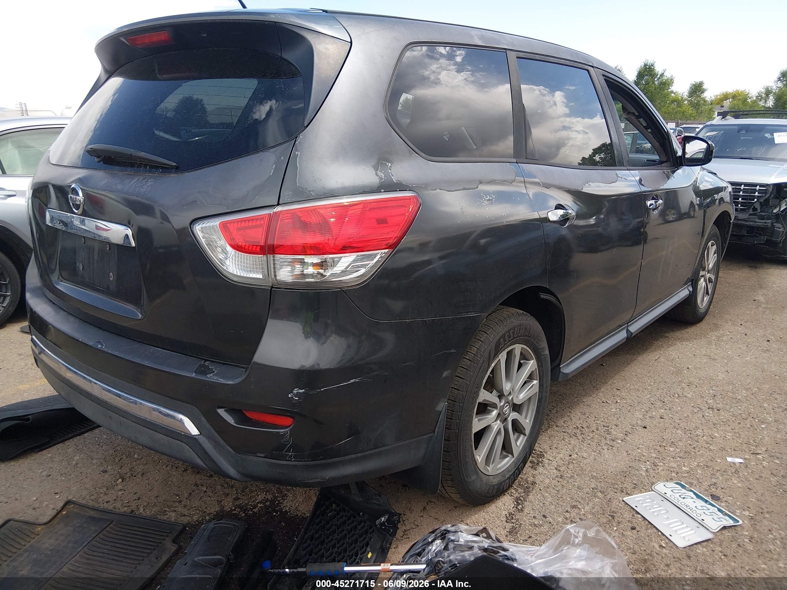 2013 Nissan Pathfinder S Gray vin: 5N1AR2MM1DC641404
