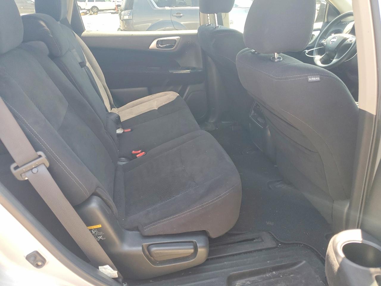 2013 Nissan Pathfinder S Серебряный vin: 5N1AR2MM1DC641614