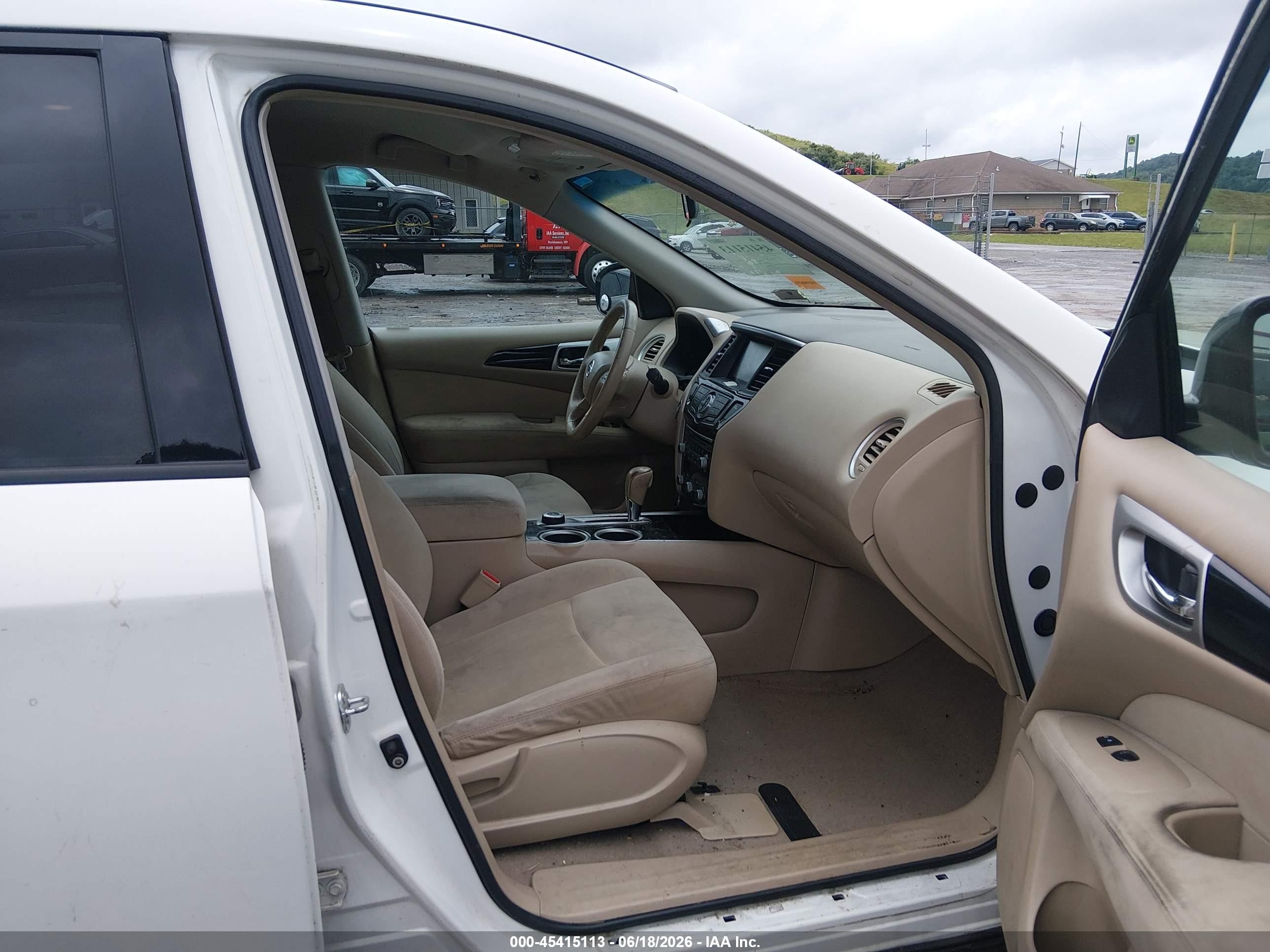 2013 Nissan Pathfinder Sv White vin: 5N1AR2MM1DC659112