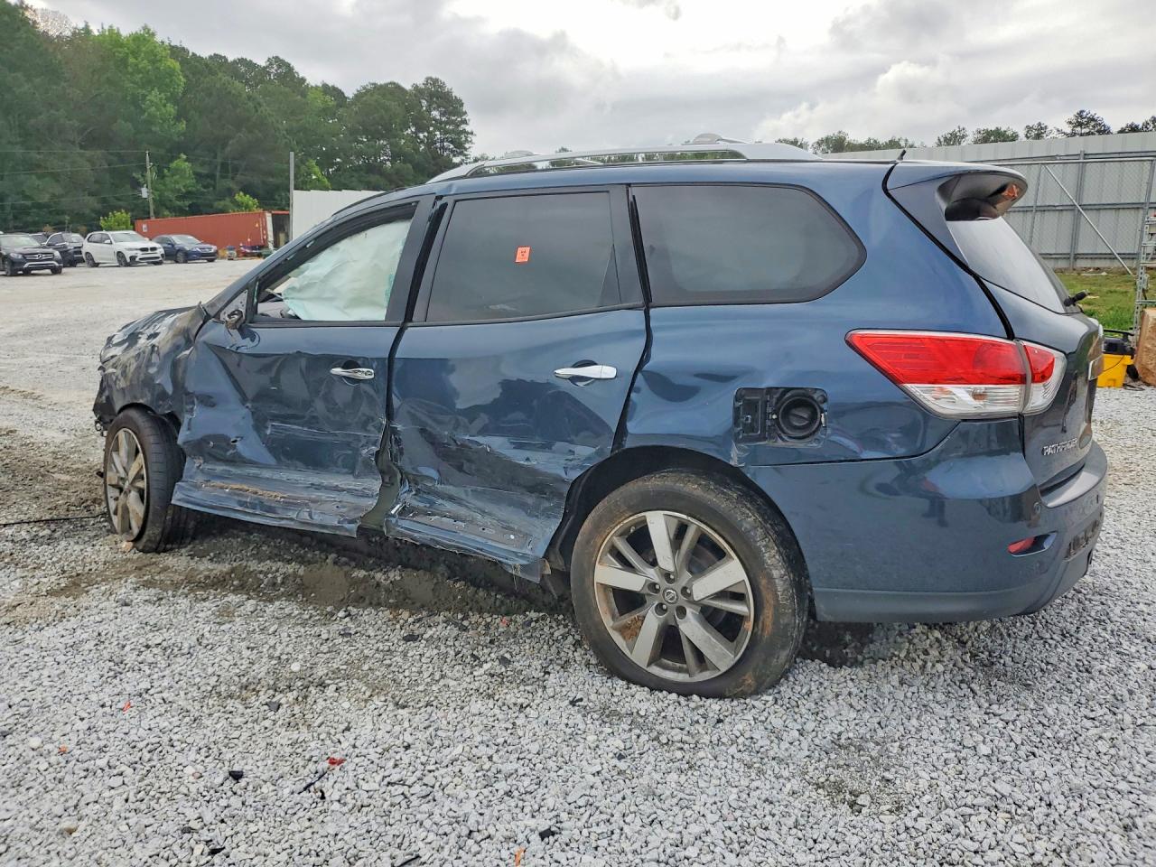 2014 Nissan Pathfinder S Blue vin: 5N1AR2MM1EC614365