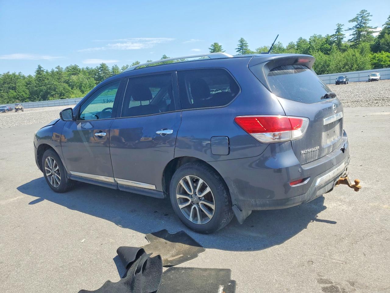 2014 Nissan Pathfinder S Серый vin: 5N1AR2MM1EC619713
