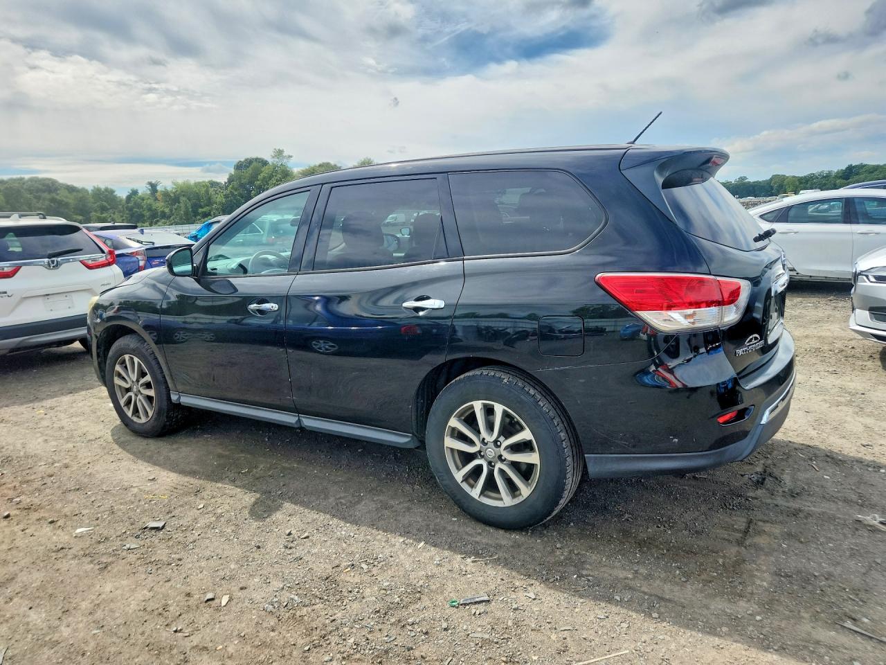 2014 Nissan Pathfinder S Black vin: 5N1AR2MM1EC627410