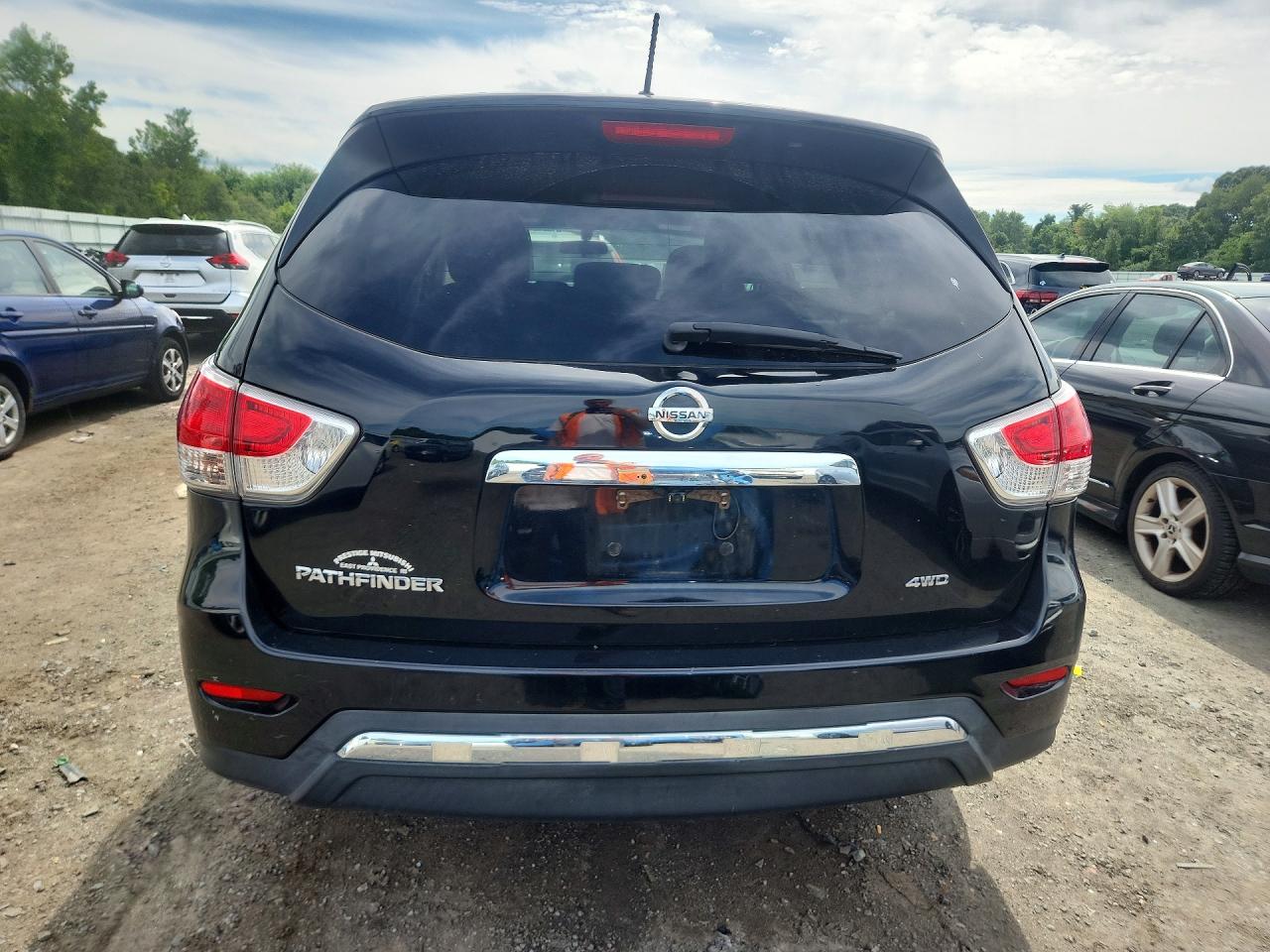 2014 Nissan Pathfinder S Black vin: 5N1AR2MM1EC627410