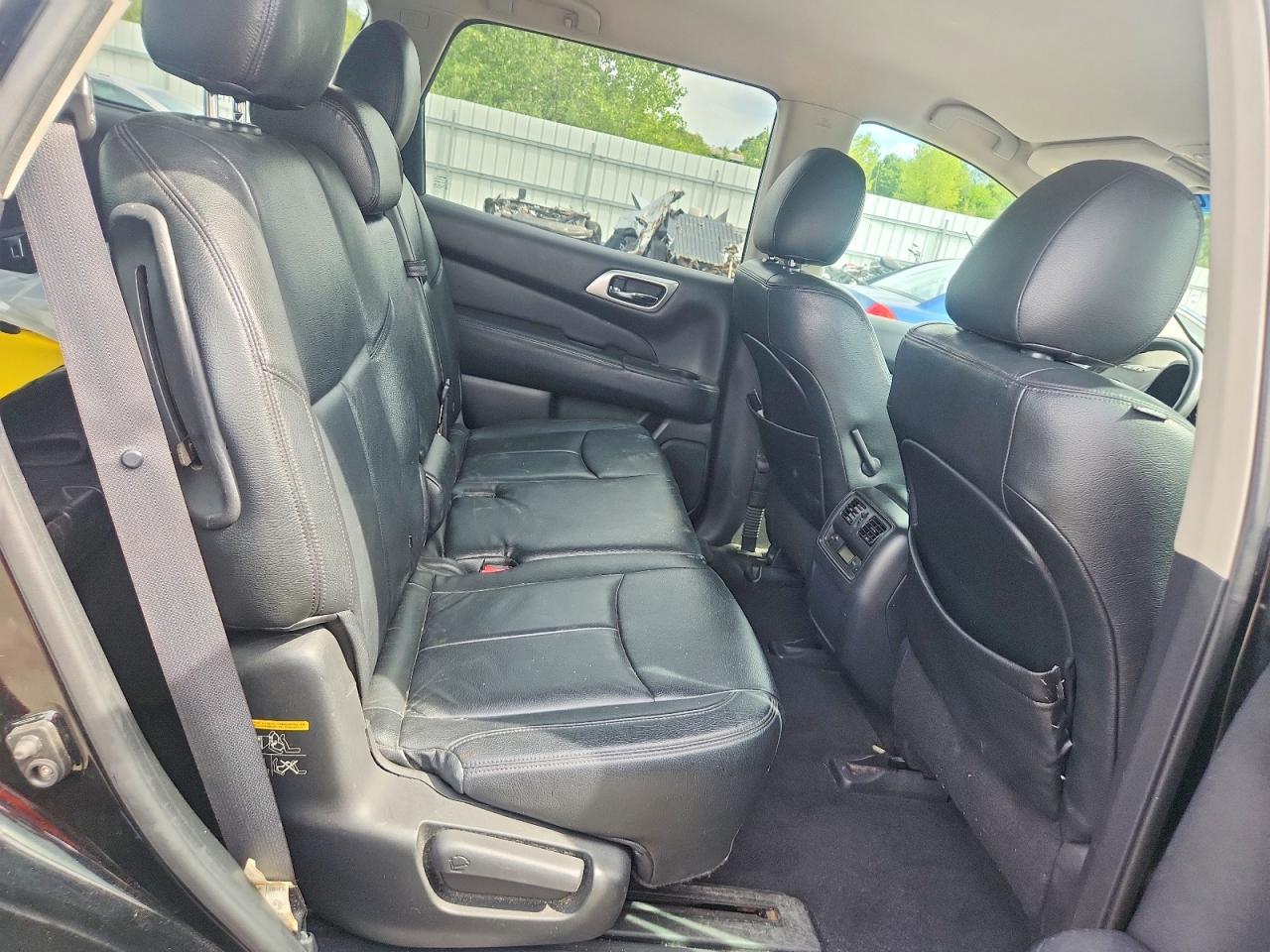2014 Nissan Pathfinder S Black vin: 5N1AR2MM1EC627410