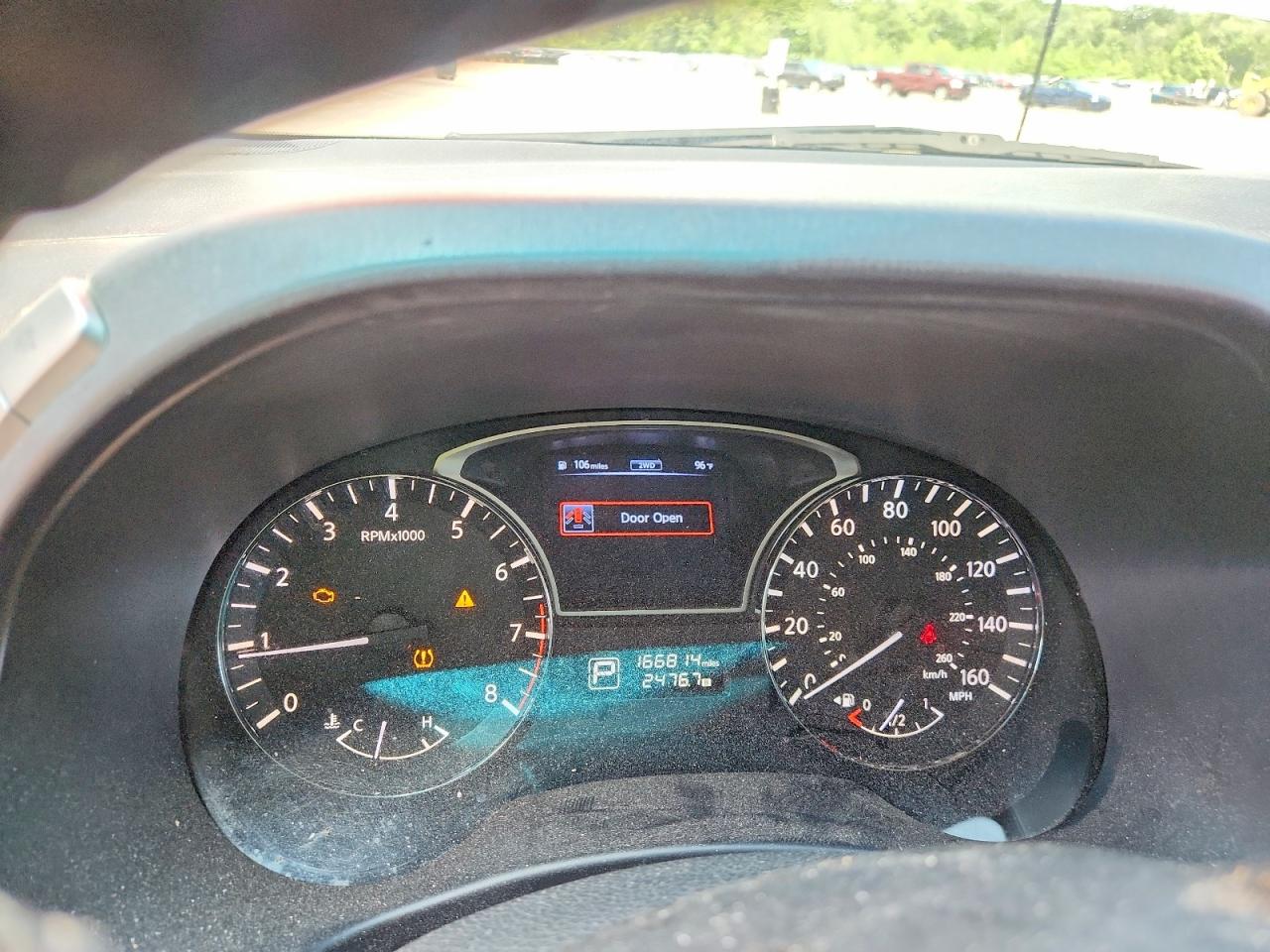 2014 Nissan Pathfinder Sv White vin: 5N1AR2MM1EC632168
