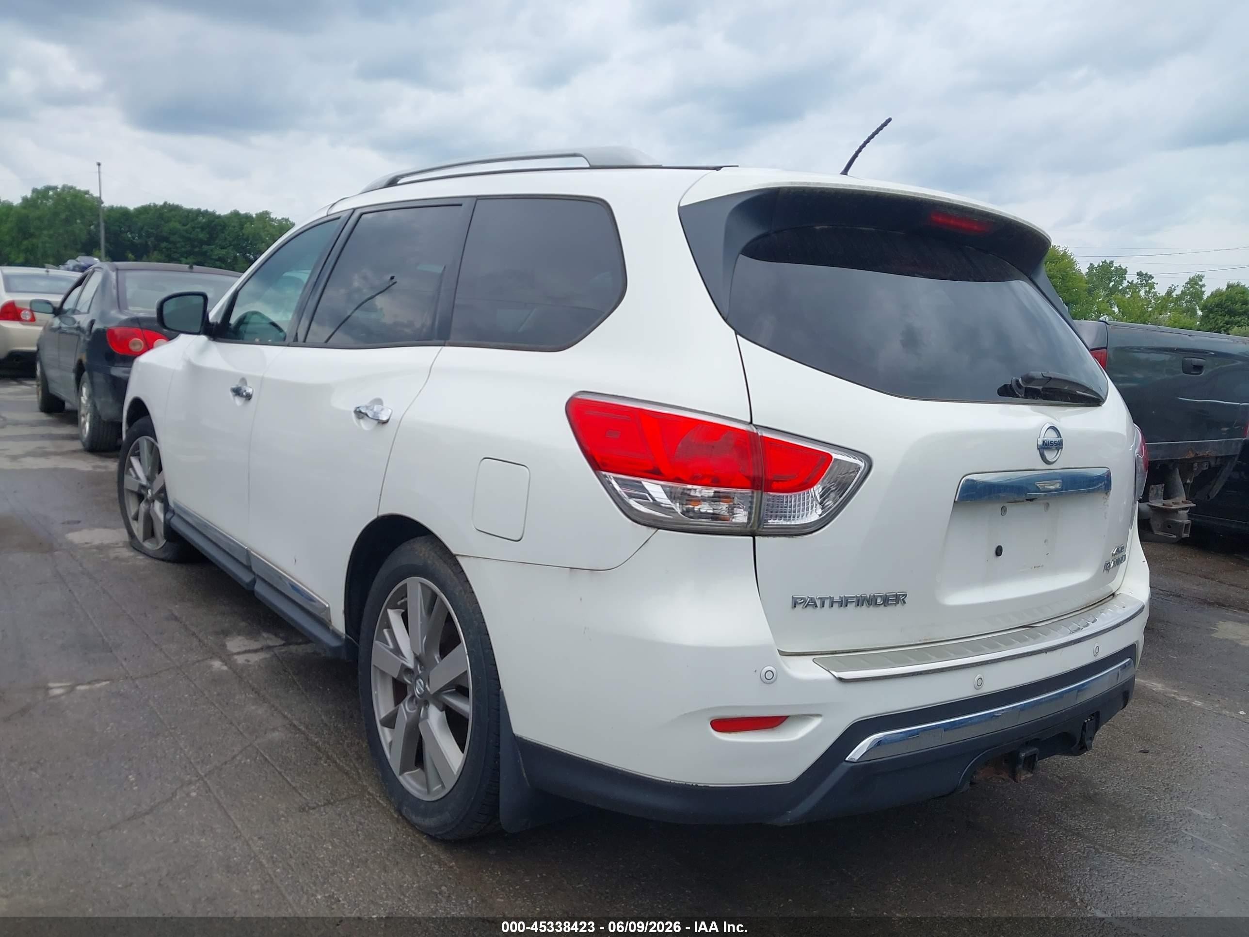 2014 Nissan Pathfinder Platinum White vin: 5N1AR2MM1EC652548