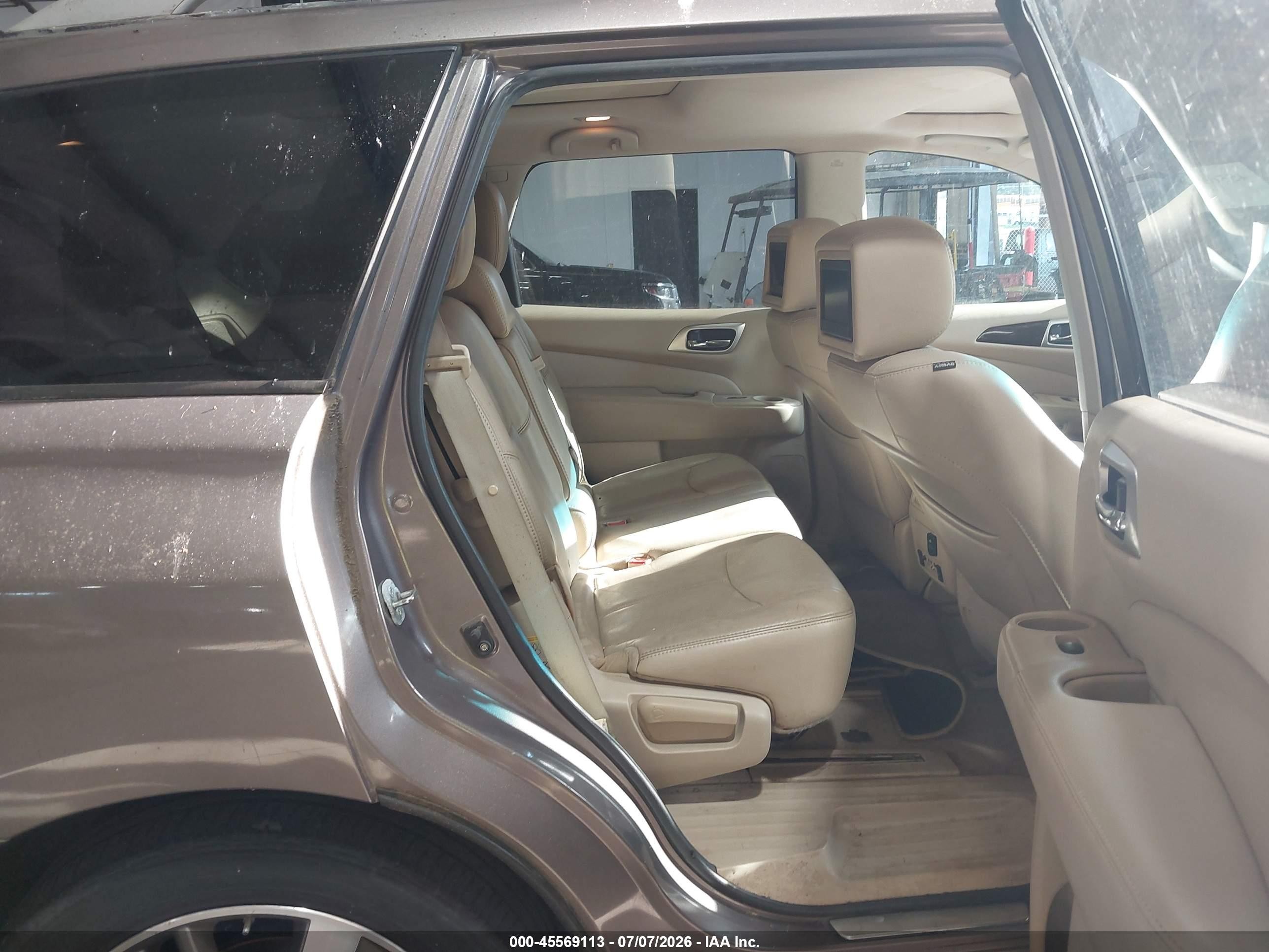 2014 Nissan Pathfinder Platinum Gold vin: 5N1AR2MM1EC660679