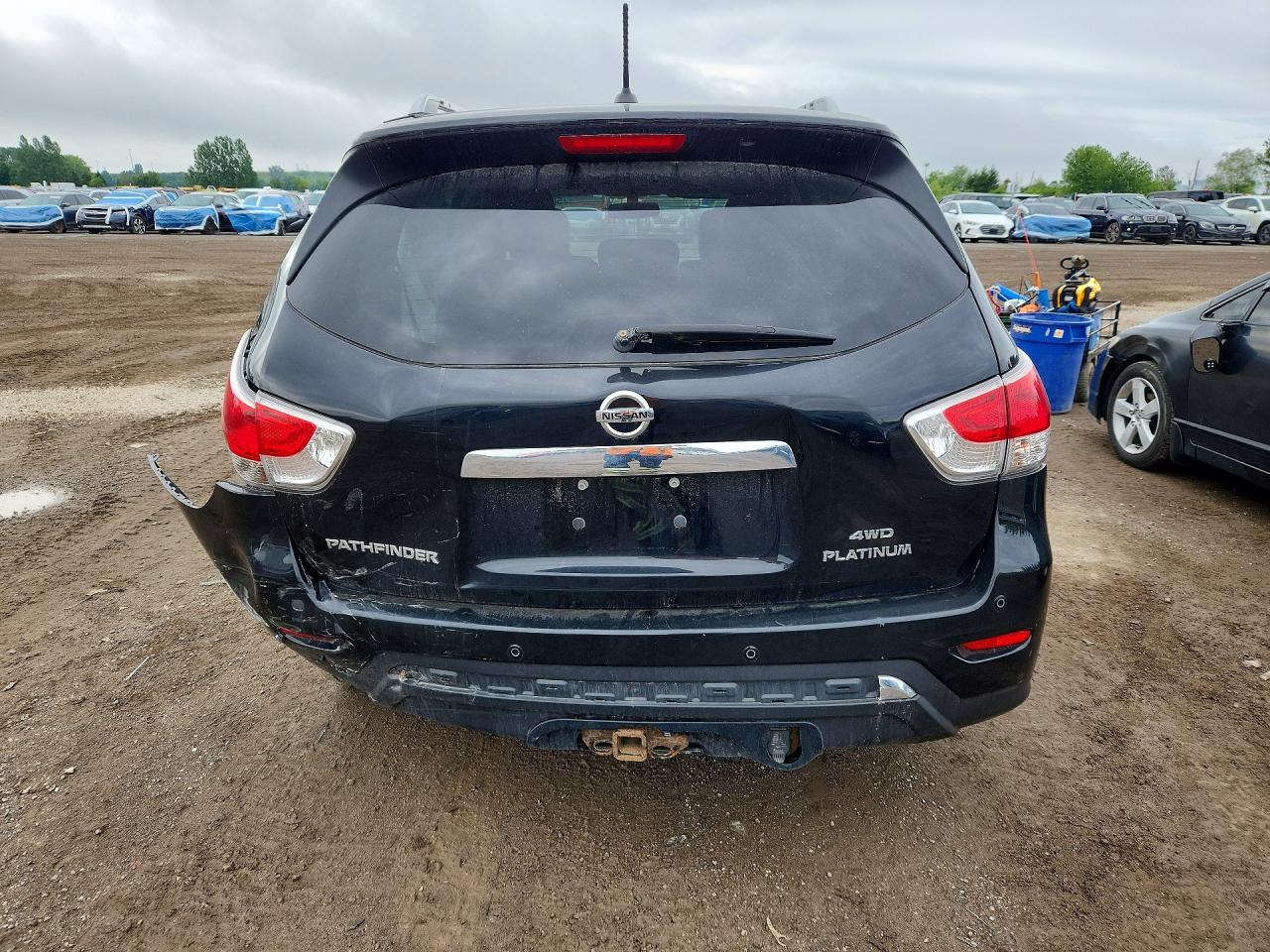 2014 Nissan Pathfinder S Черный vin: 5N1AR2MM1EC666403