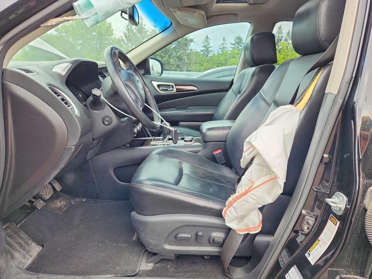 2014 Nissan Pathfinder S Черный vin: 5N1AR2MM1EC666403