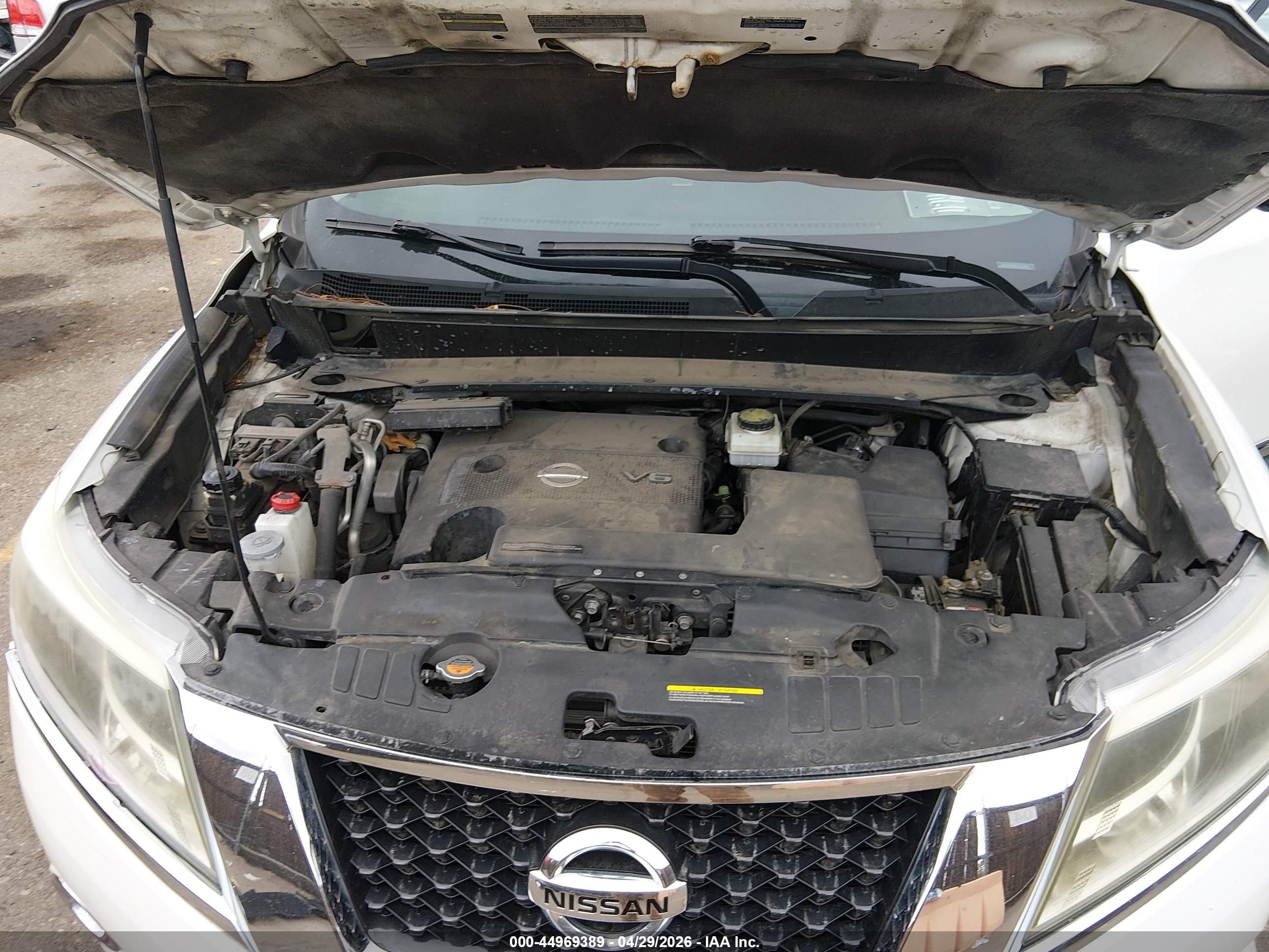 2014 Nissan Pathfinder Platinum White vin: 5N1AR2MM1EC670242