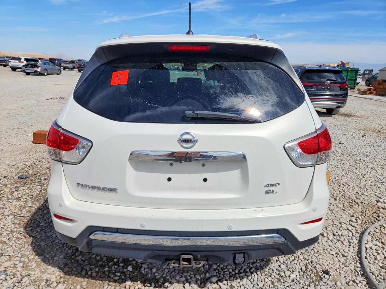 2014 Nissan Pathfinder Sl White vin: 5N1AR2MM1EC670290
